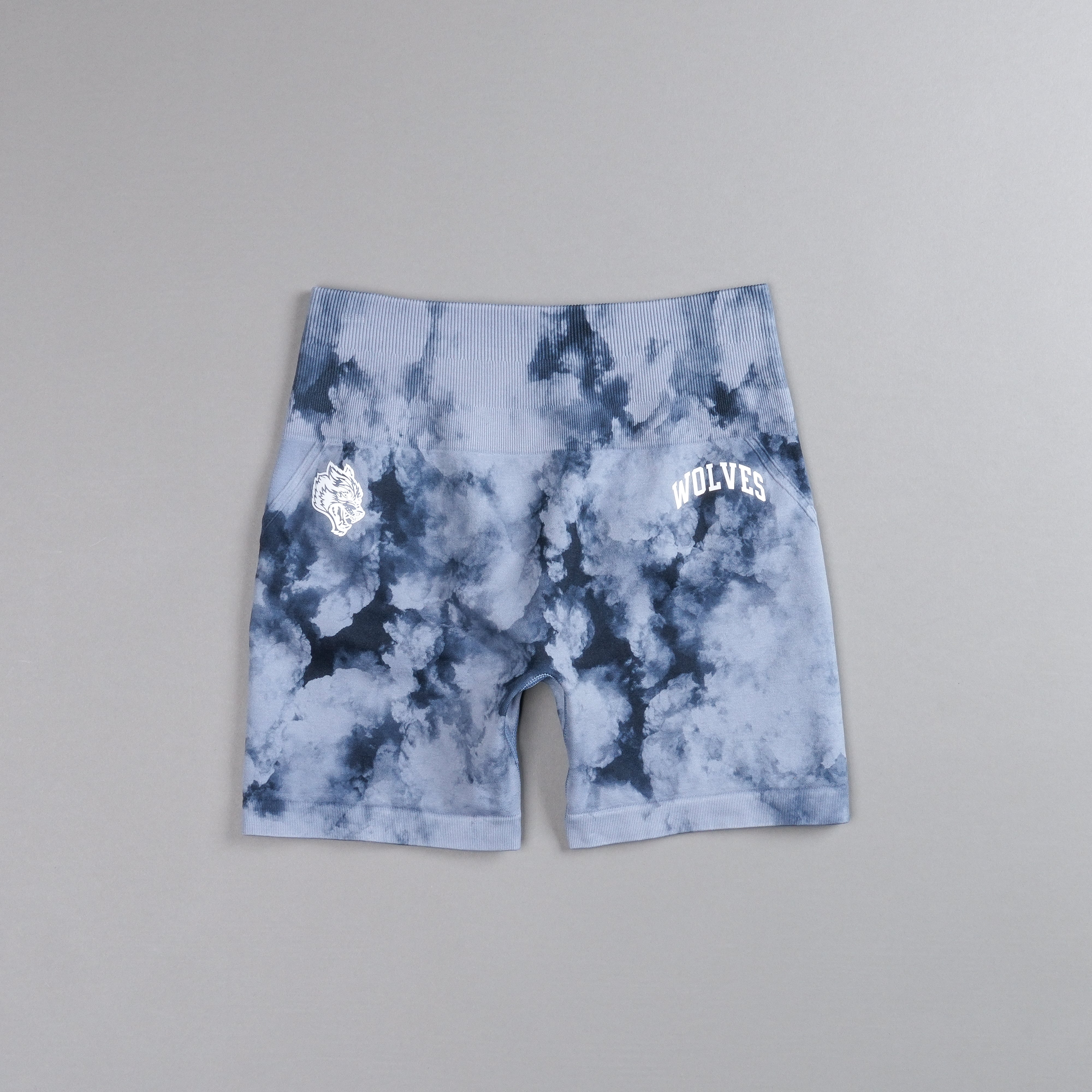 Loyalty Everson Seamless "Huxley" Shorts in Darc Blue Ghost Clouds