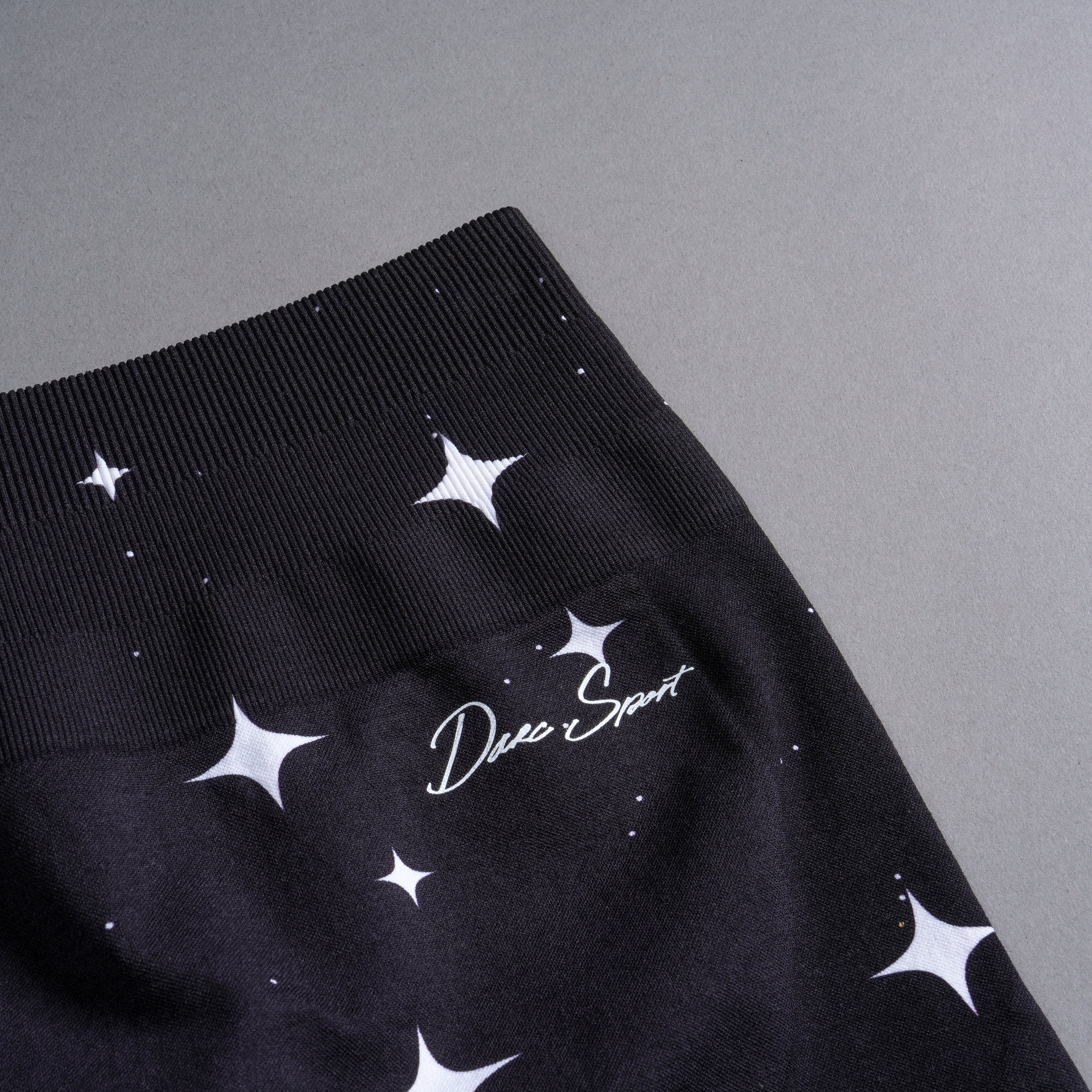 Darc Script Everson Seamless "Training" Shorts in Black/White Starry Night