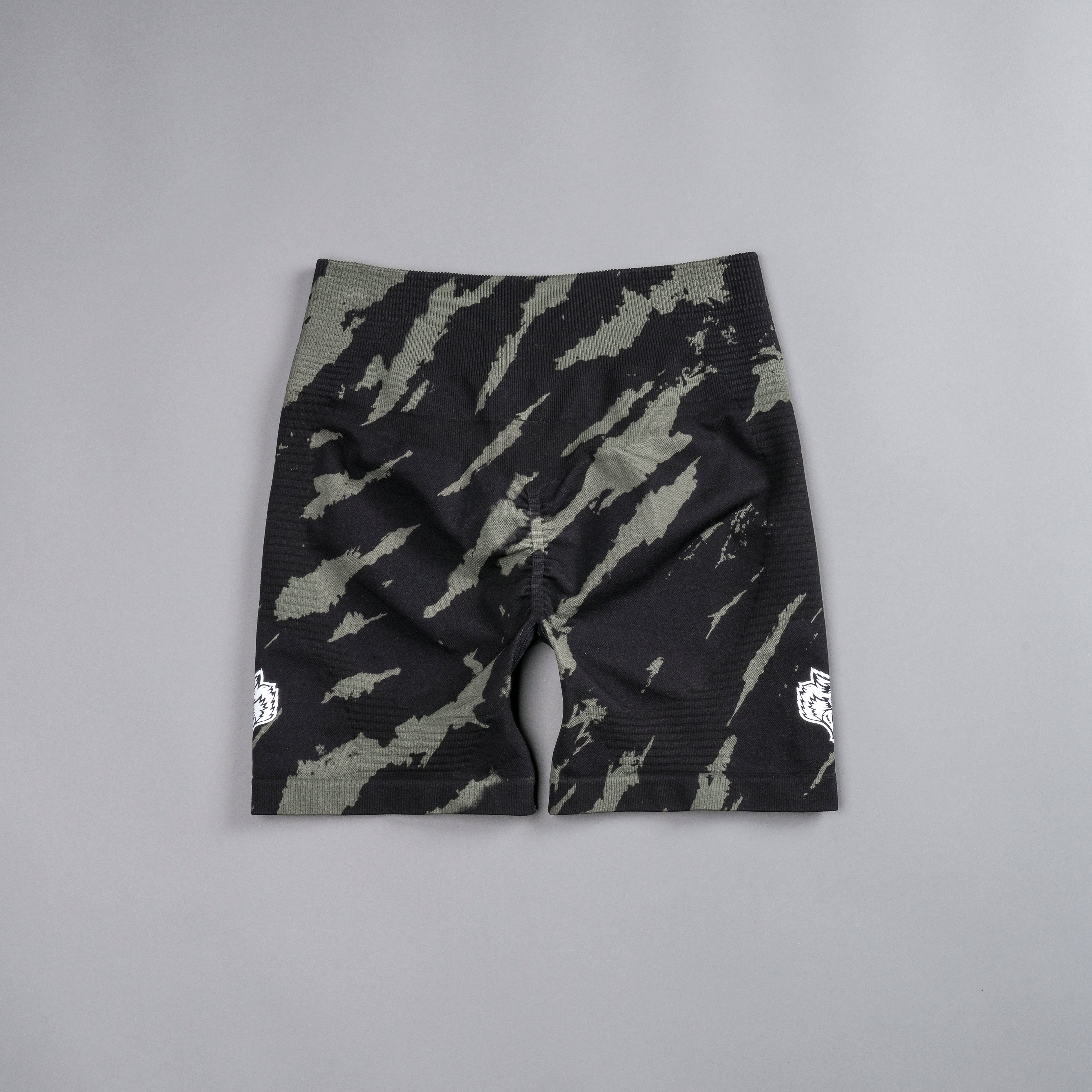 Wolves Forever Everson Seamless 