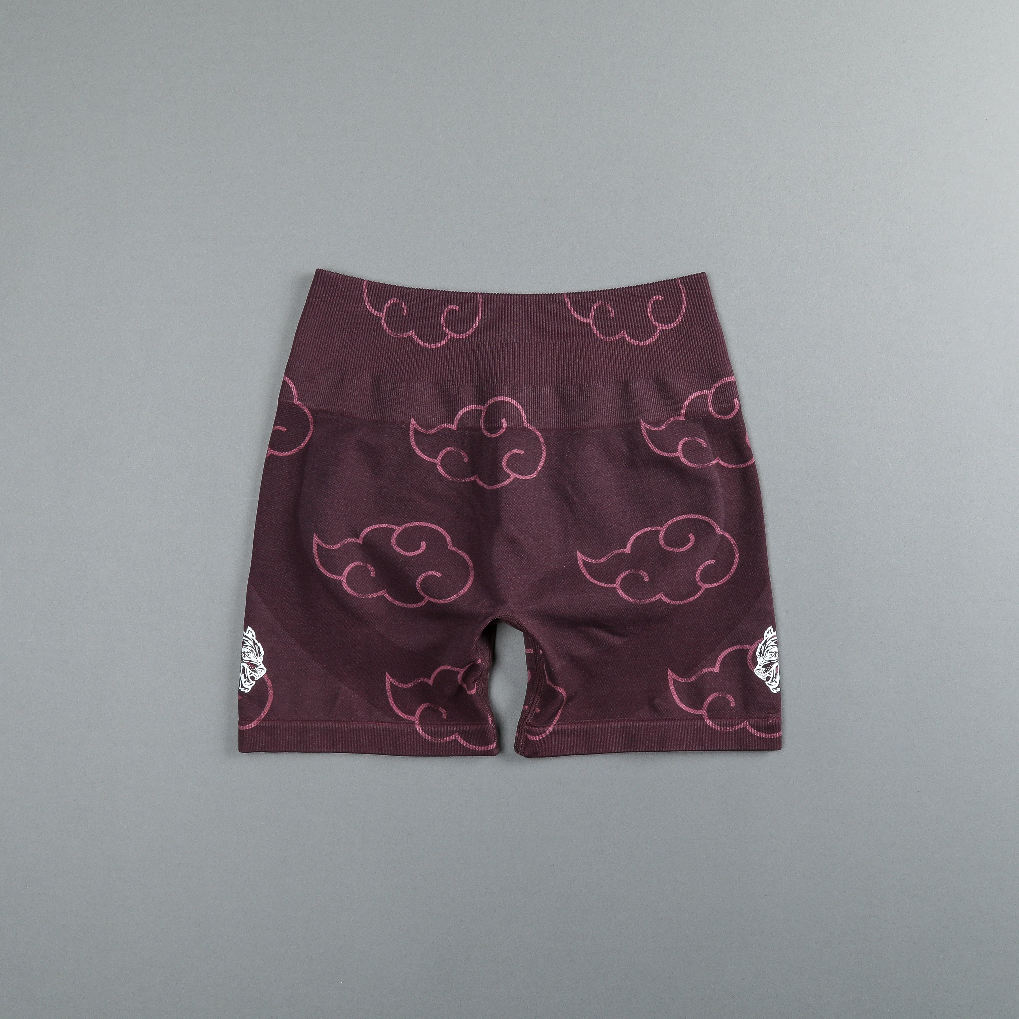 Wolf Cloud Everson Seamless 