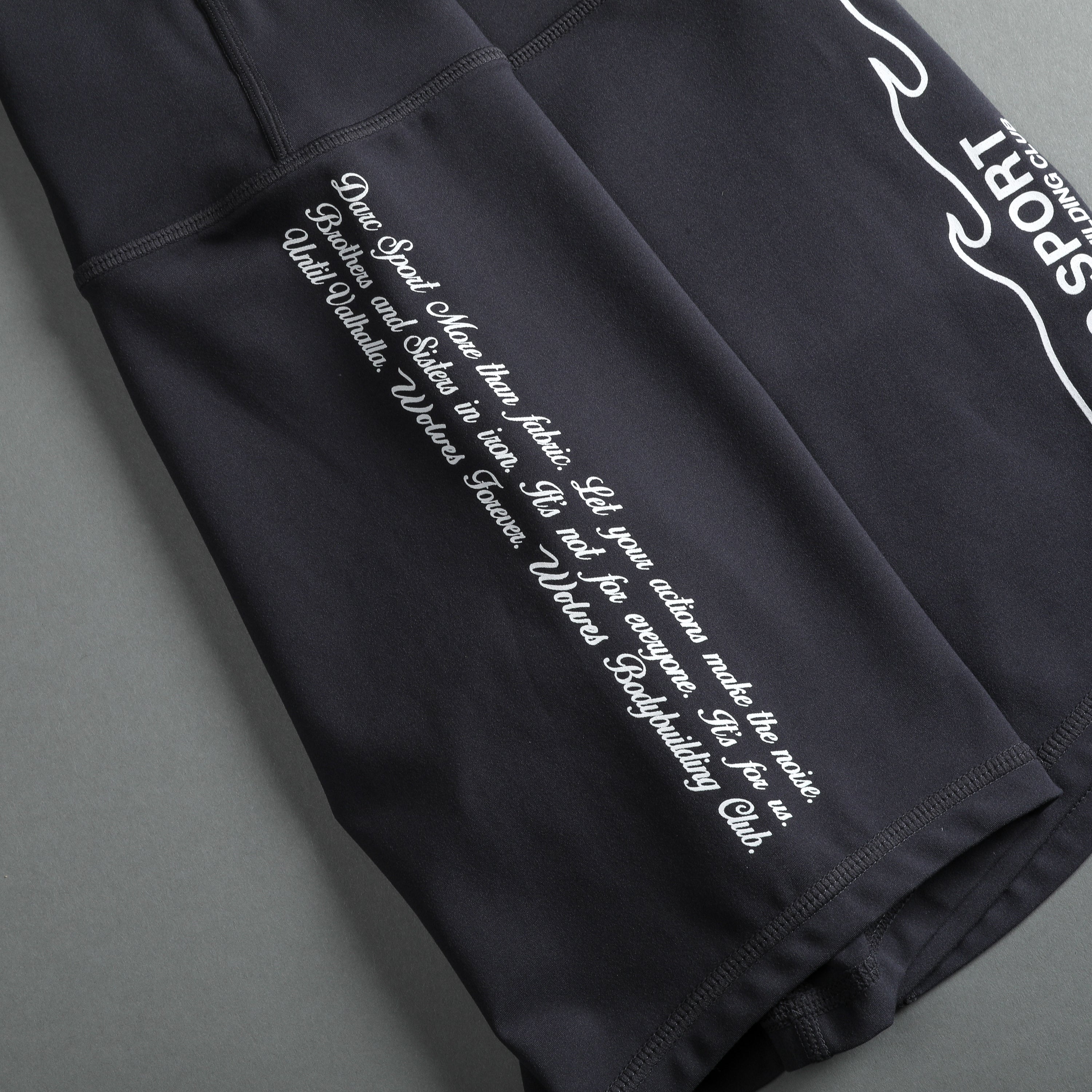 Move Fast "Energy" Training Shorts in Midnight Blue