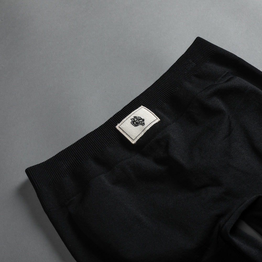 Lobos Seamless Everson "Katya" Shorts in Black