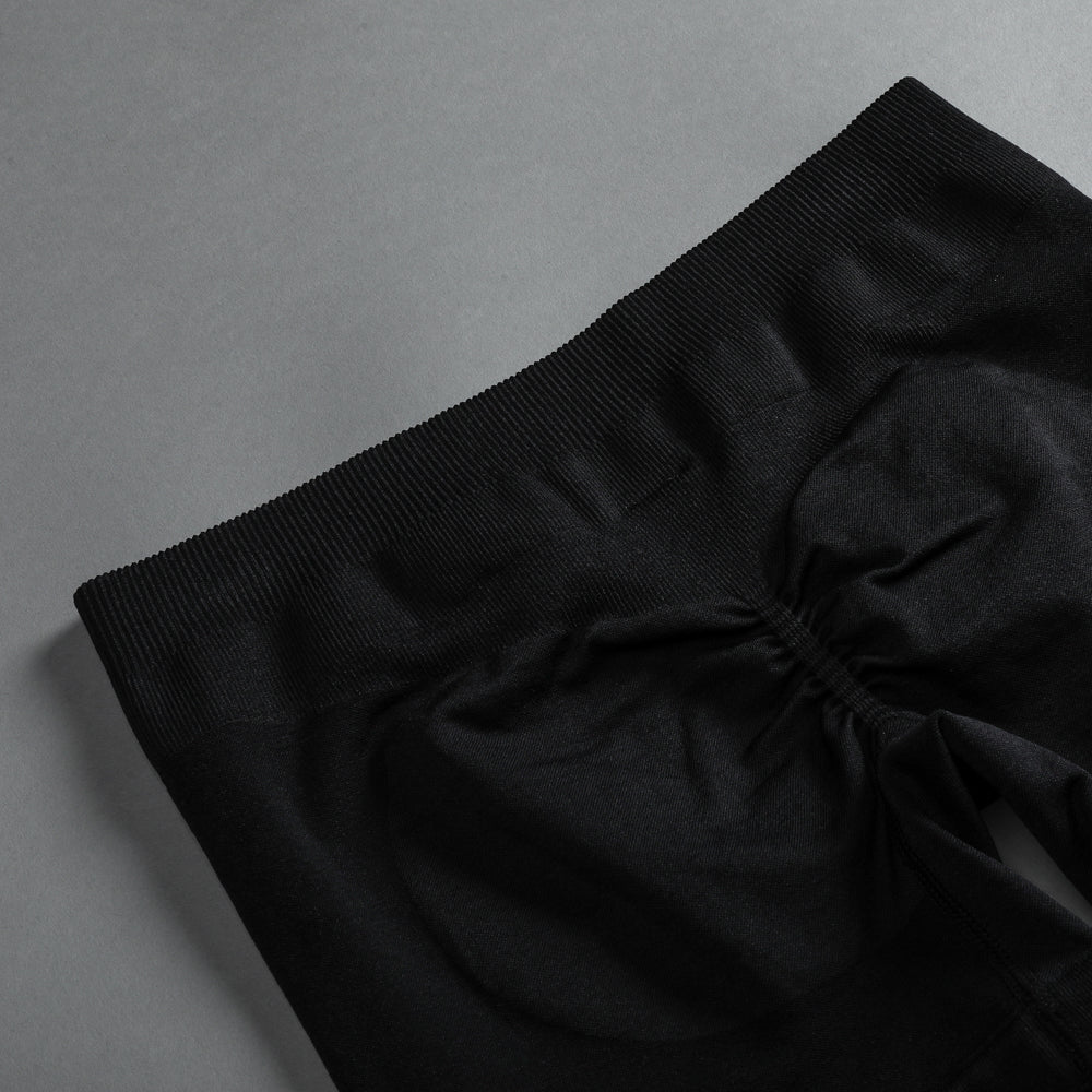 Lobos Seamless Everson "Katya" Shorts in Black