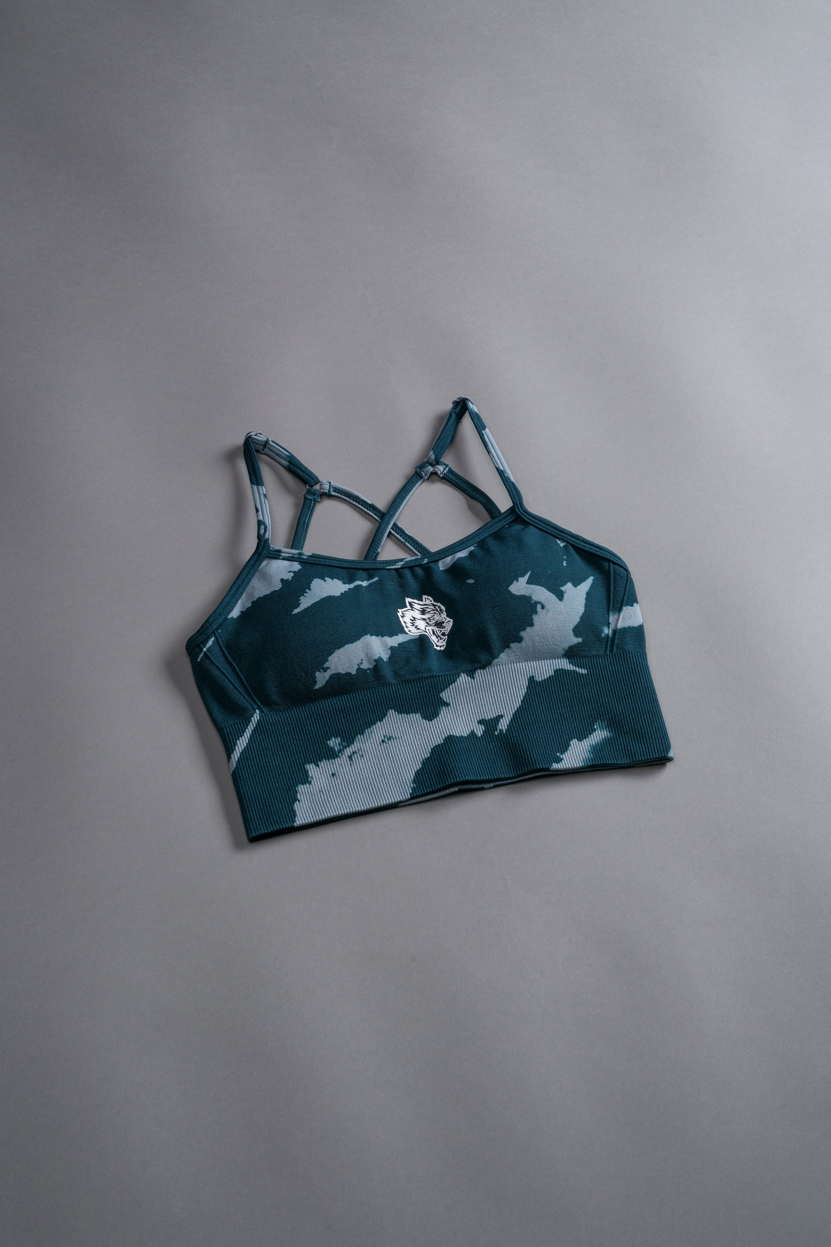 Single Wolf "Everson Seamless" Huxley Bra in Darc Ocean Native Camo