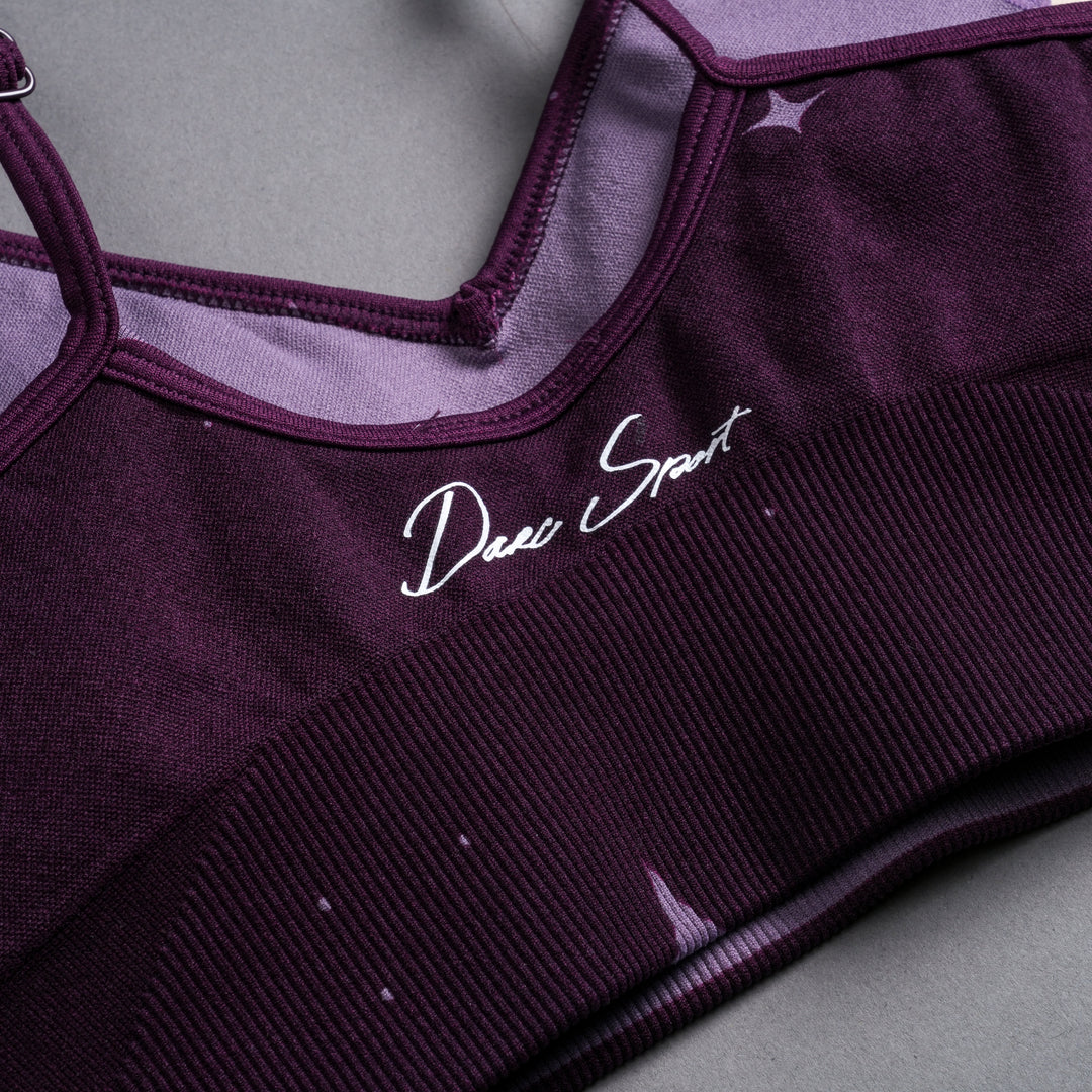 Dual Darc Script"Everson Seamless" Sports Bra in Plum Starry Night