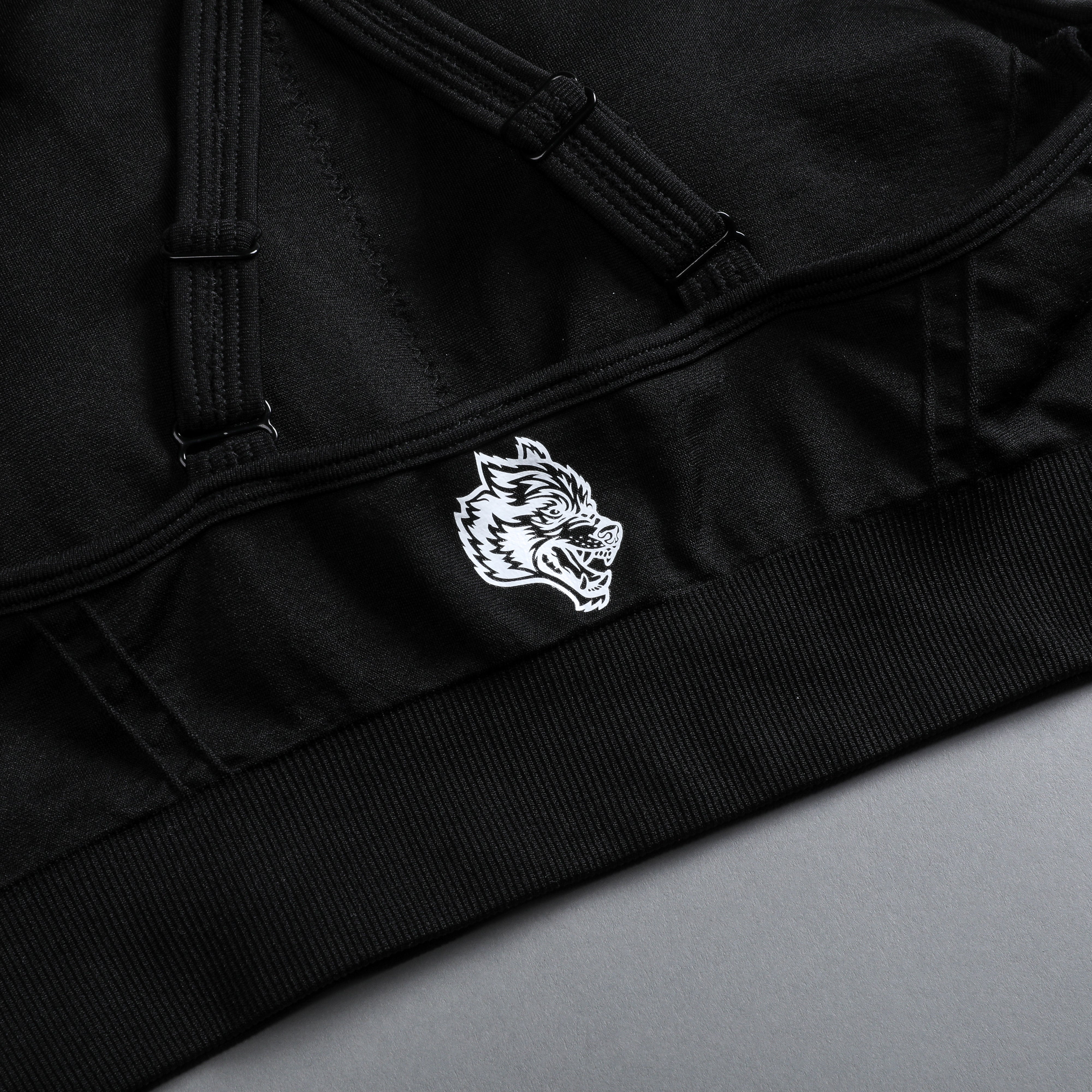 Faster "Everson Seamless" High Neck Bra in Black