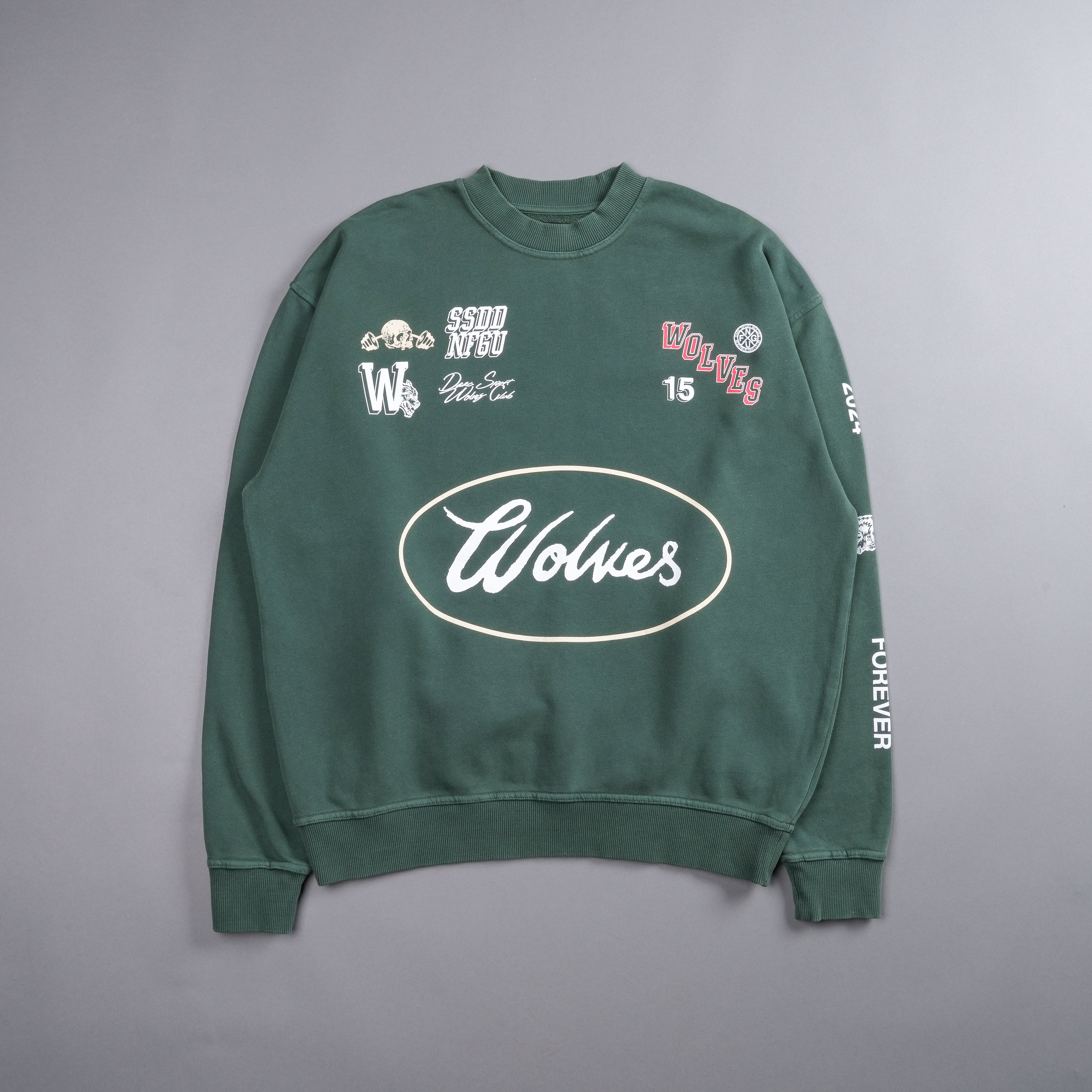 Live Fast V2 She London Crewneck in Norse Green