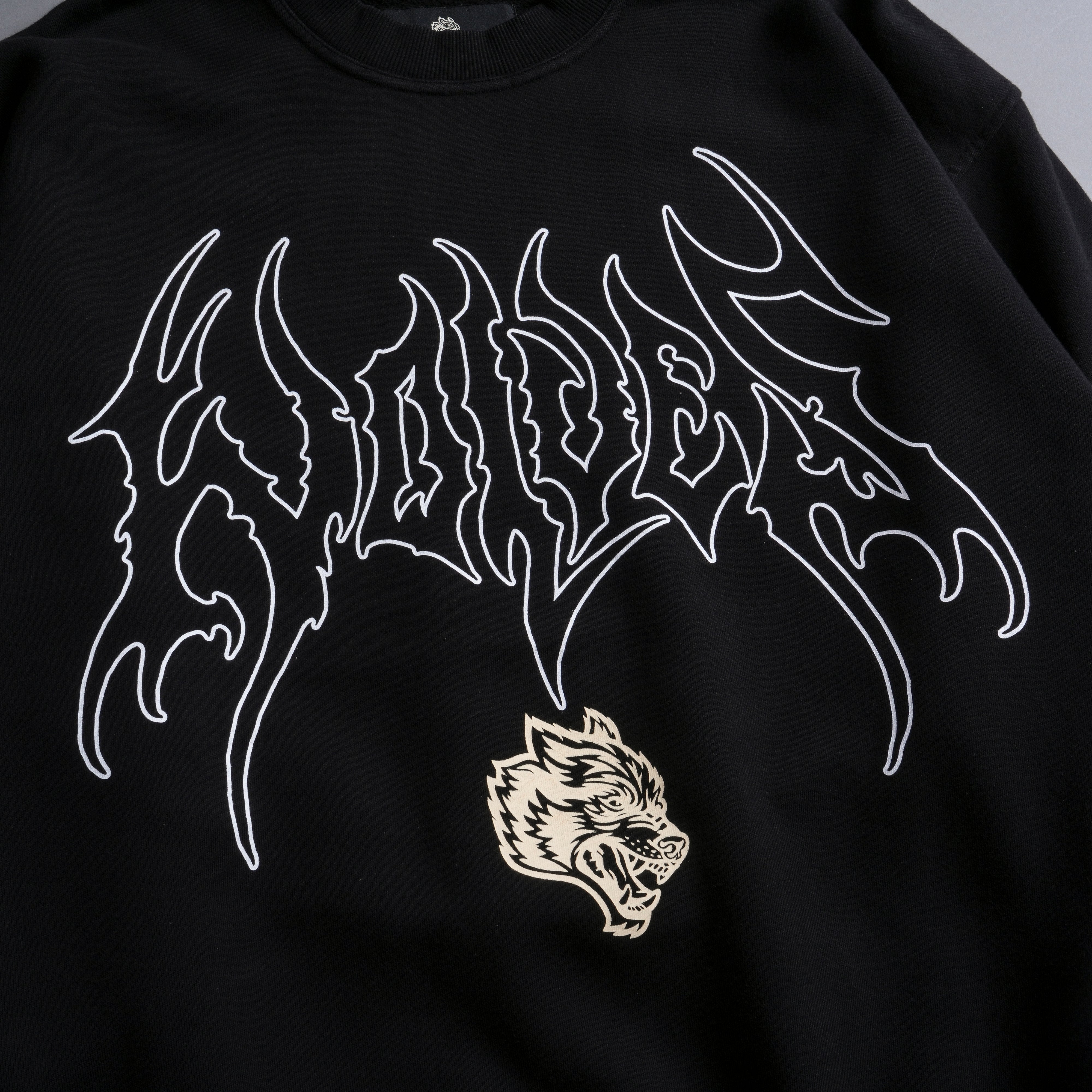 Loyalty V4 London Crewneck in Black