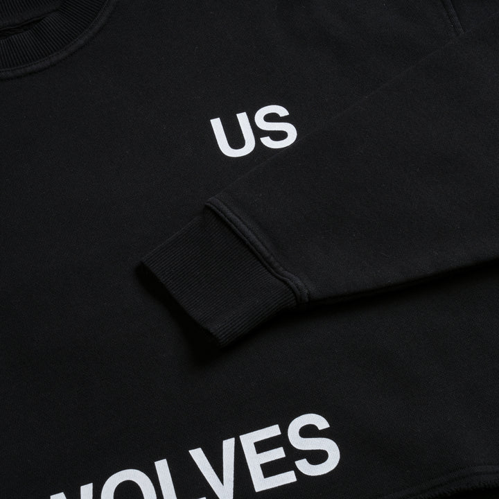 Stay True London (Cropped) Crewneck in Black