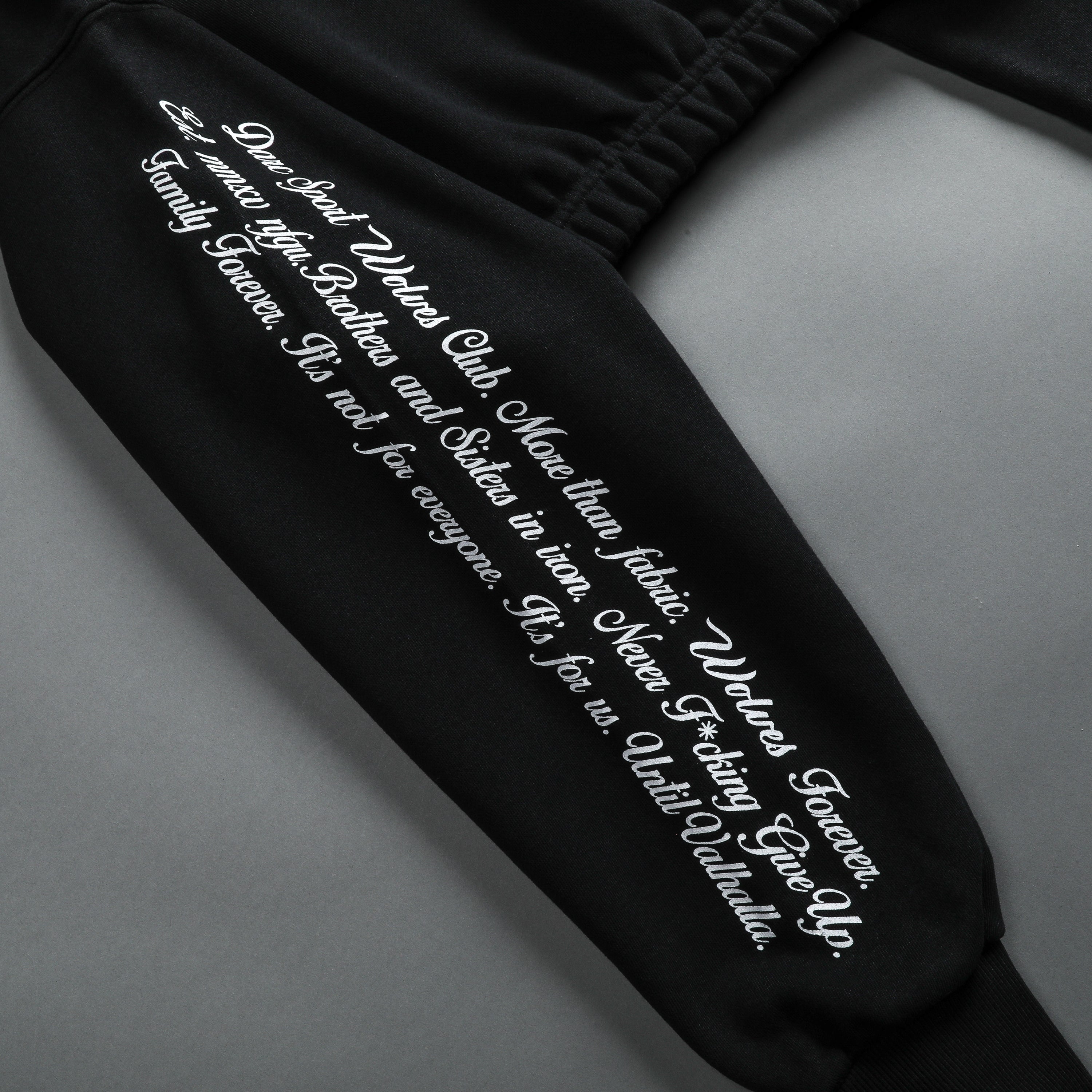 In Our Heart "Vintage Gwen" (Cropped) Crewneck in Black