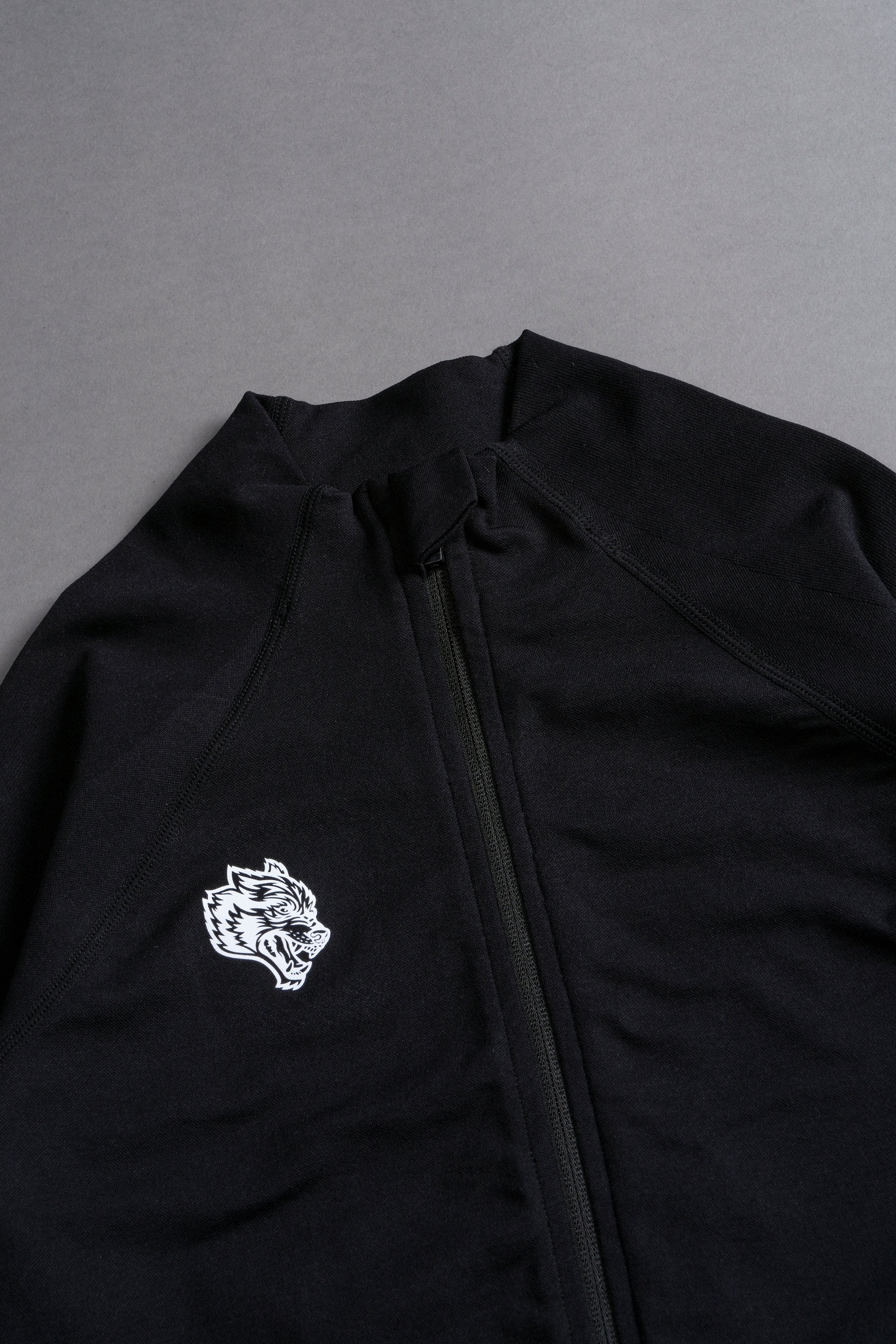 Single Wolf "Everson Seamless" Yasmin S/S Zip Top in Black