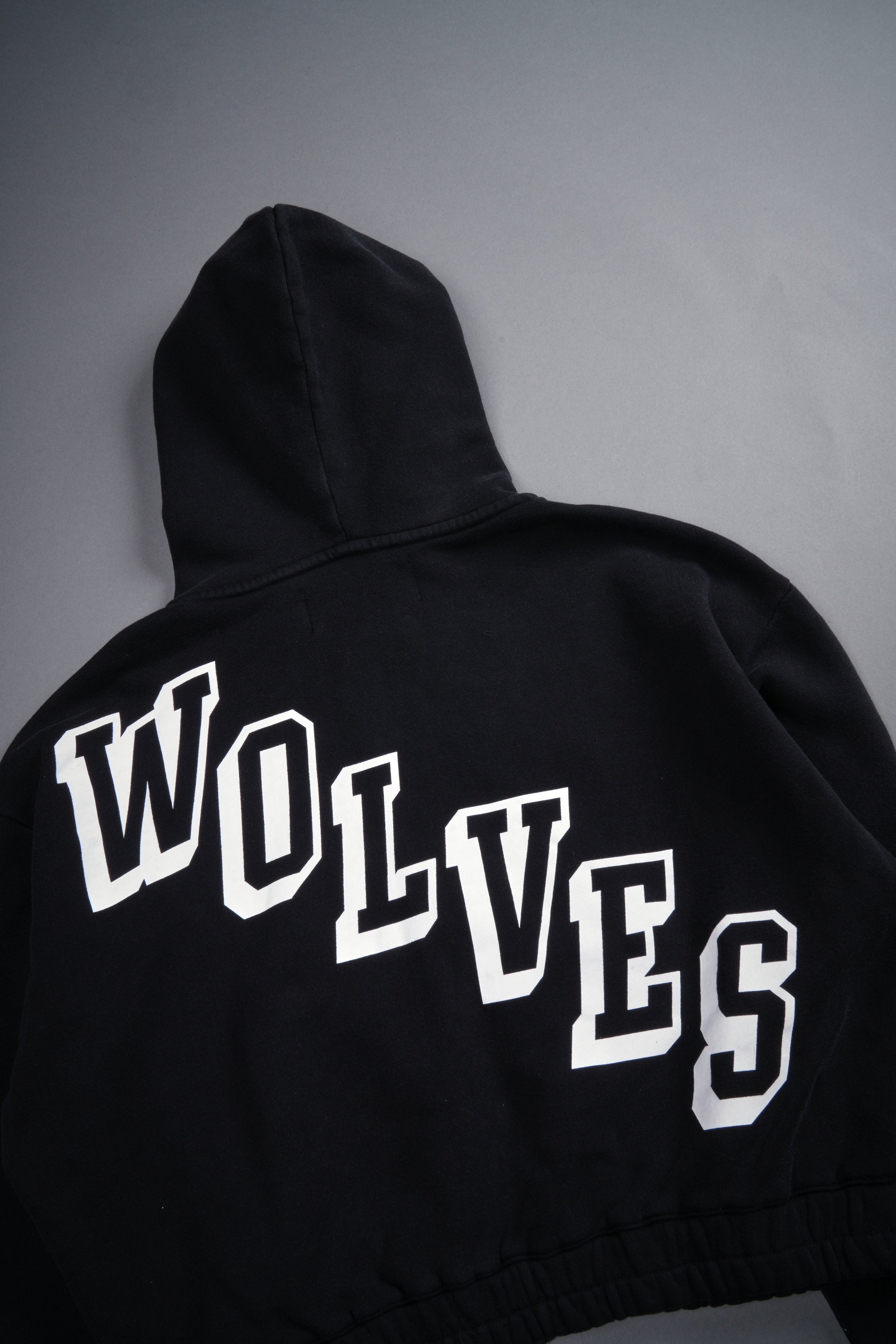 Darc Sport Wolves Cropped hotsell Hoodie Small