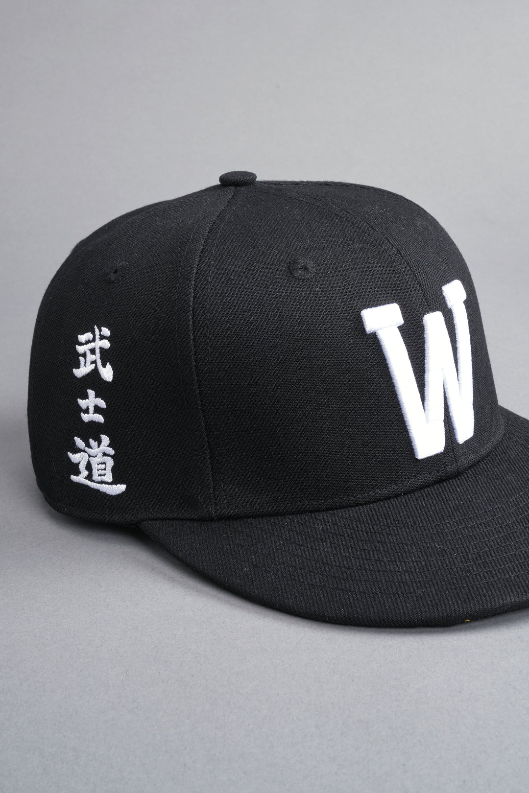 "W" Bushido Fitted Hat in Black