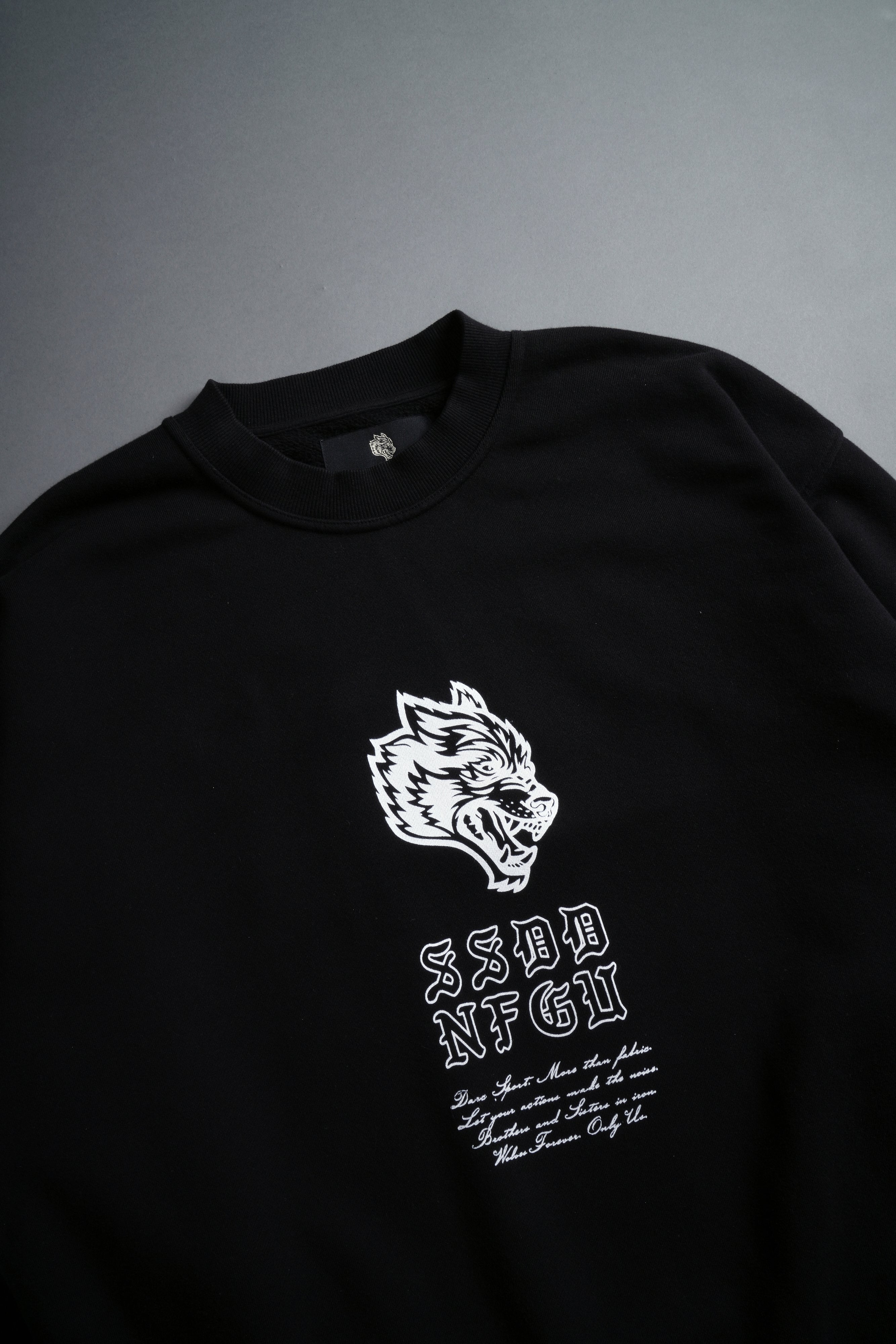 NFGU Mempo London Crewneck in Black