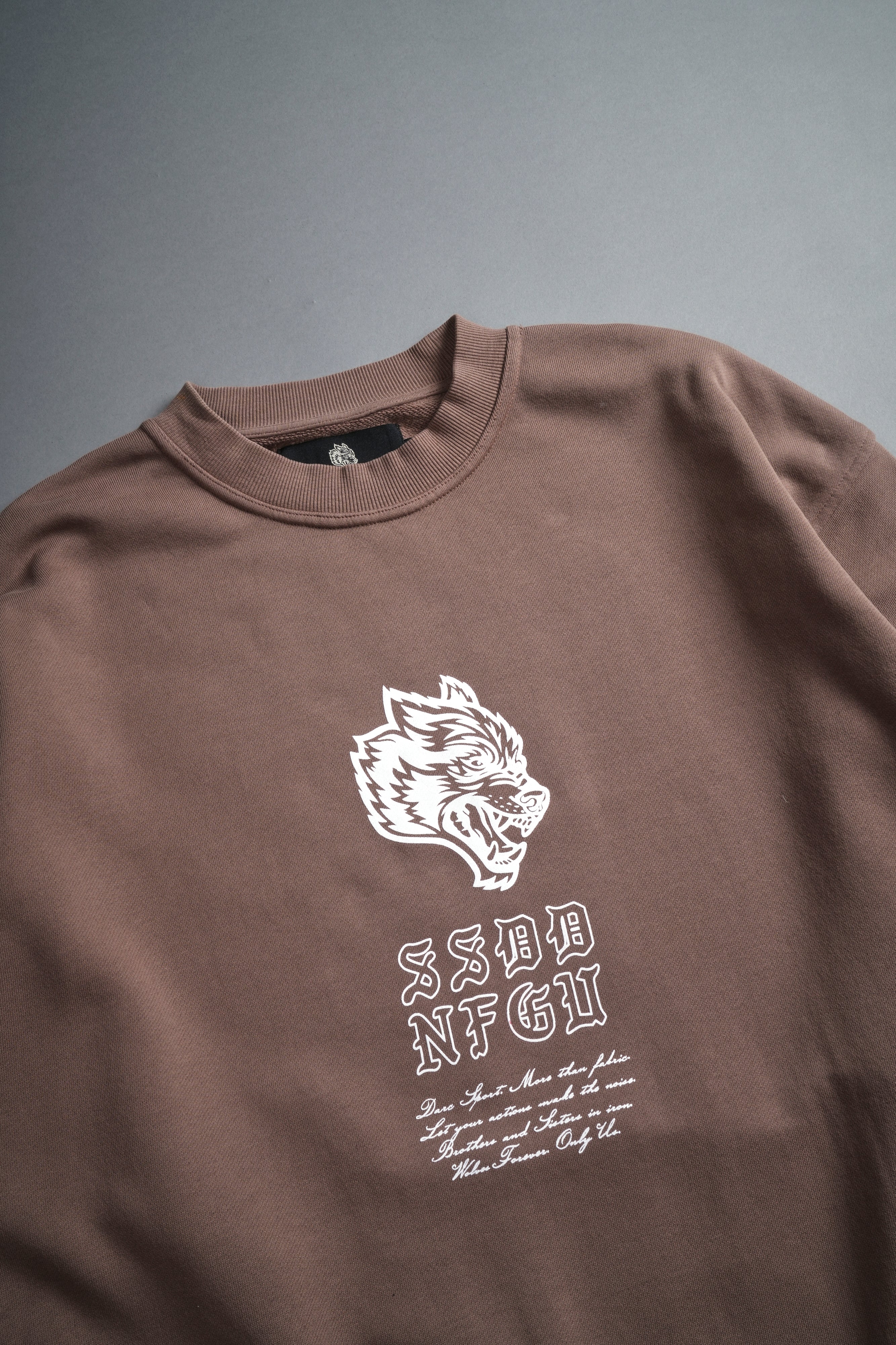 NFGU Mempo London Crewneck in Mojave Brown