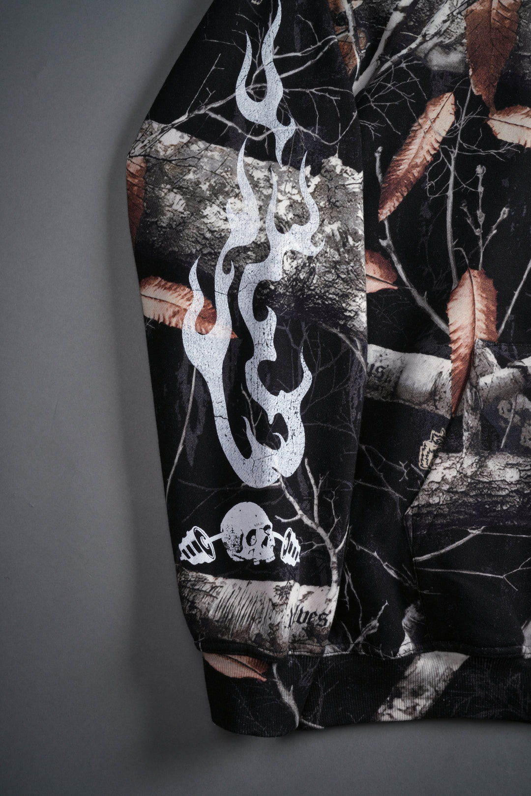 NFGU Mempo Flames "Pierce" Hoodie in Darc Woodland Camo