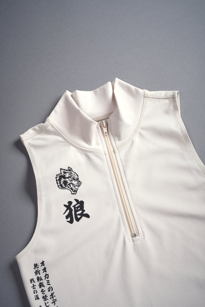 Okami "Tana" Energy Vest in Pearl White