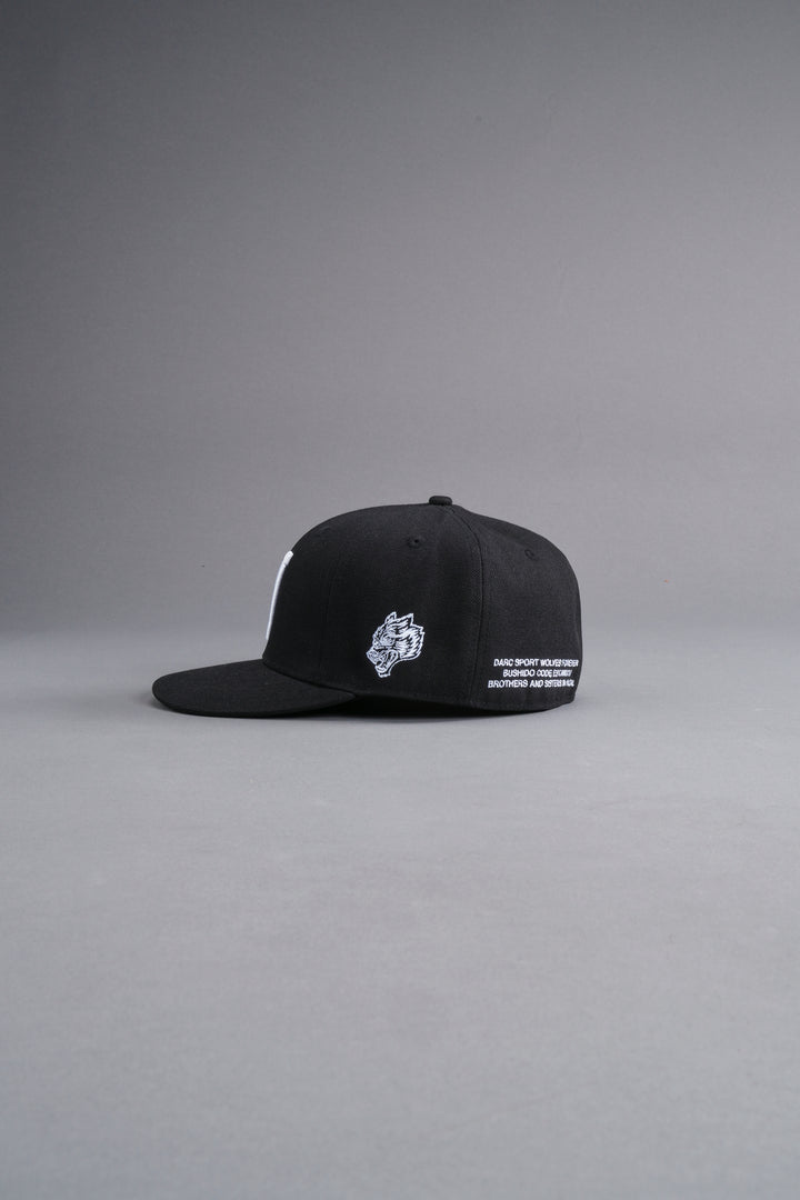 Nami Fitted Hat in Black