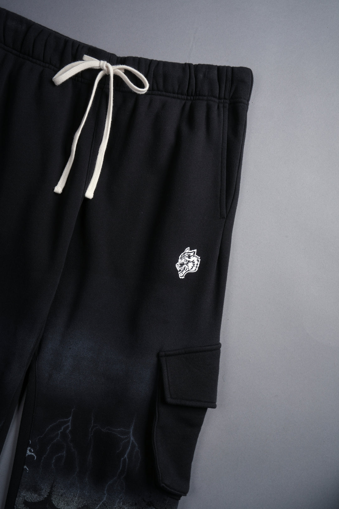 Virtues Bigelow Cargo Sweat Pants in Black