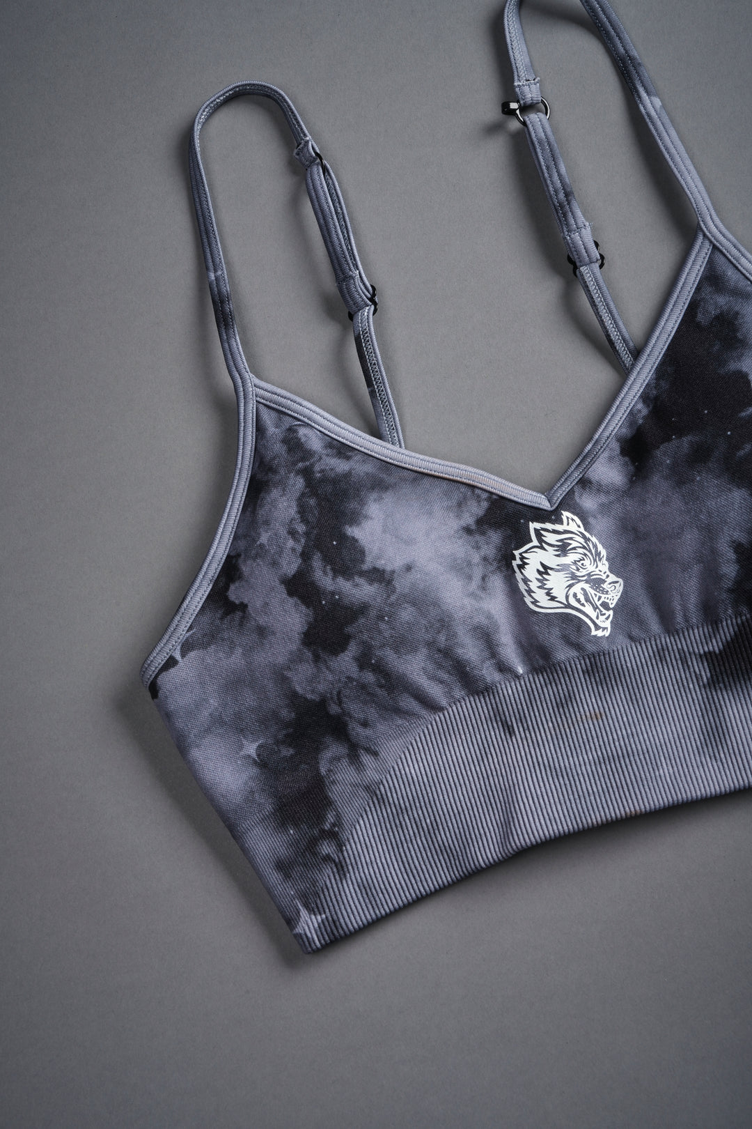 Single "Everson Seamless" Sports Bra in Nirvana Gray Starry Cloud