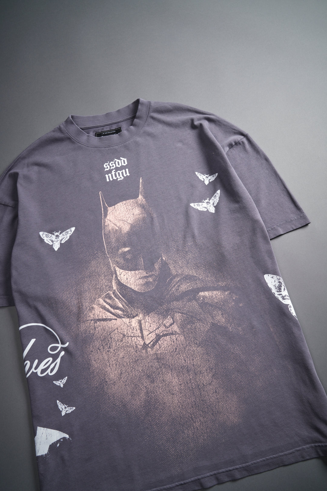 (1 OF 500) The Batman "Premium" Oversized Tee in Nirvana Gray