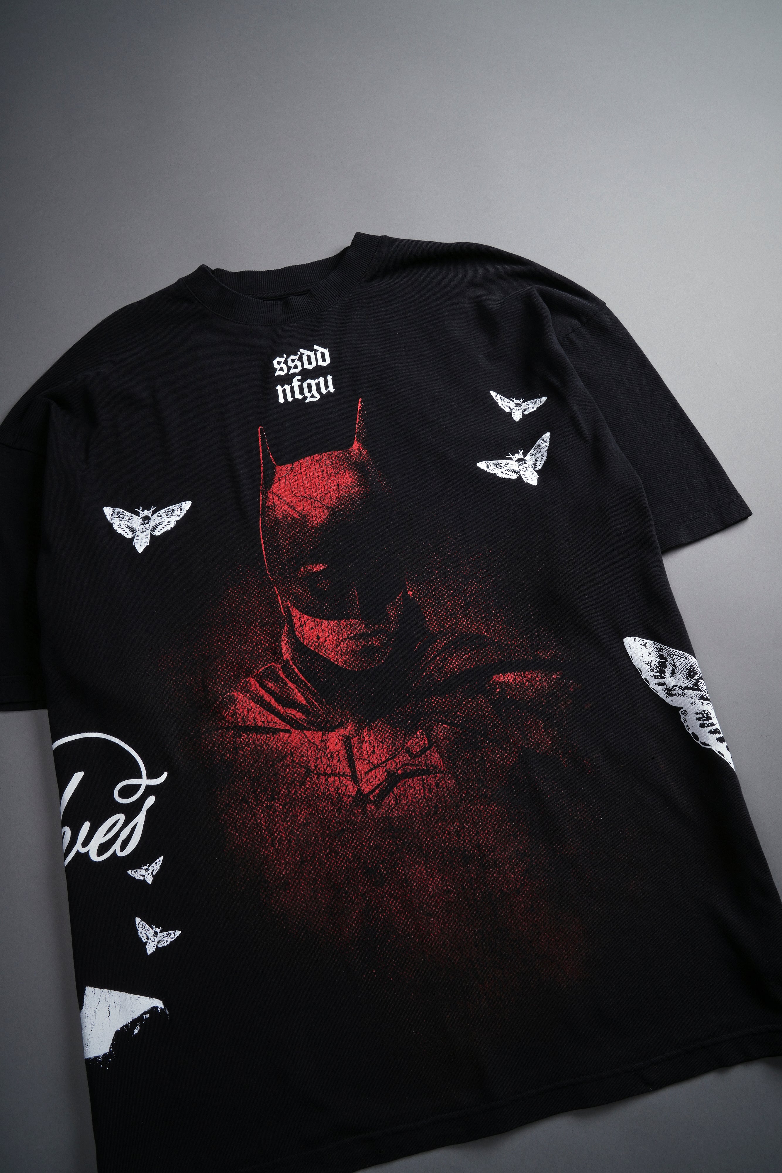(1 OF 500) The Batman "Premium" Oversized Tee in Black/Red