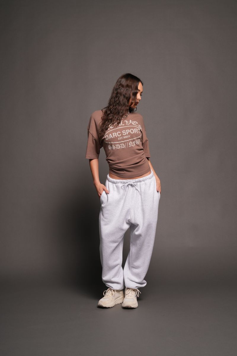 Darc Emblem Pump Cover In Mojave Brown