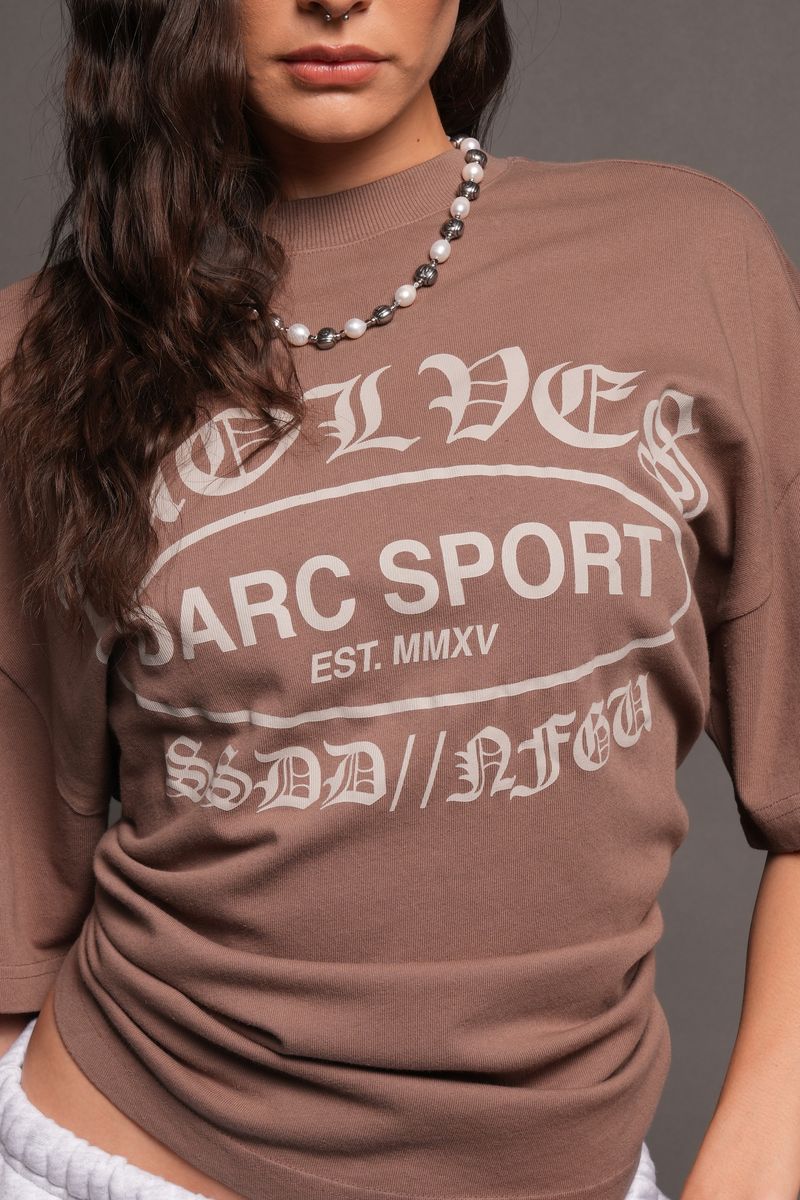 Darc Emblem Pump Cover In Mojave Brown