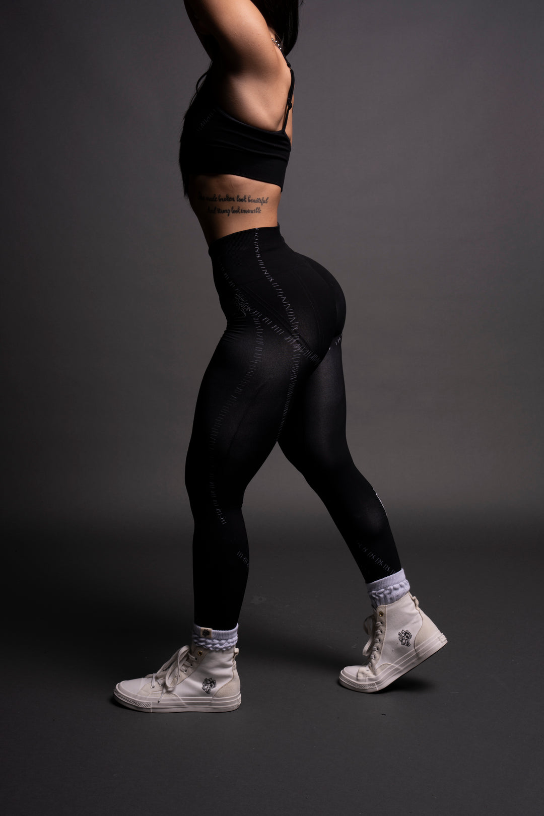 Repair "Everson Seamless" Huxley Scrunch Leggings in Black