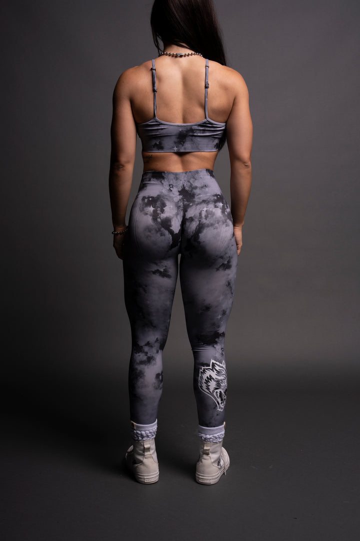 Hesh "Everson Seamless" Huxley Scrunch Leggings in Nirvana Gray Starry Clouds