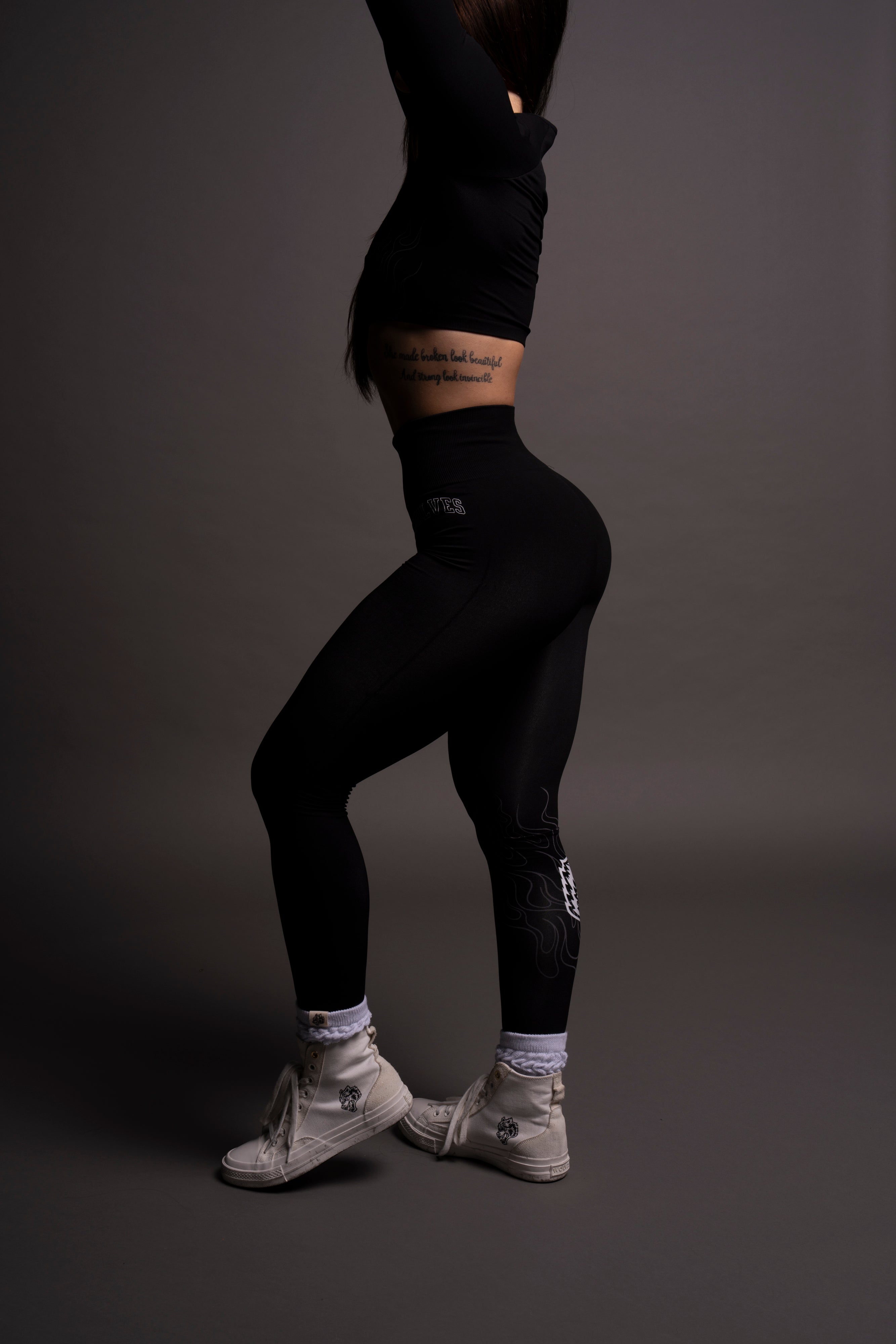 Loyalty V3 "Everson Seamless" Scrunch Leggings in Black