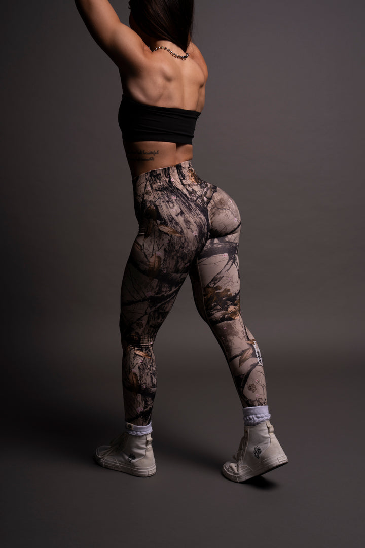 Loyalty V3 "Everson Seamless" Scrunch Leggings in Cherry Blossom Woodland Camo