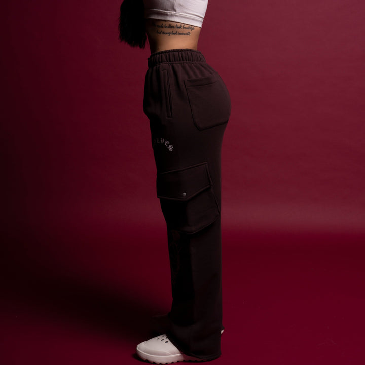 Renewal She Big Cozy Cargo Sweats in Darc Garnet