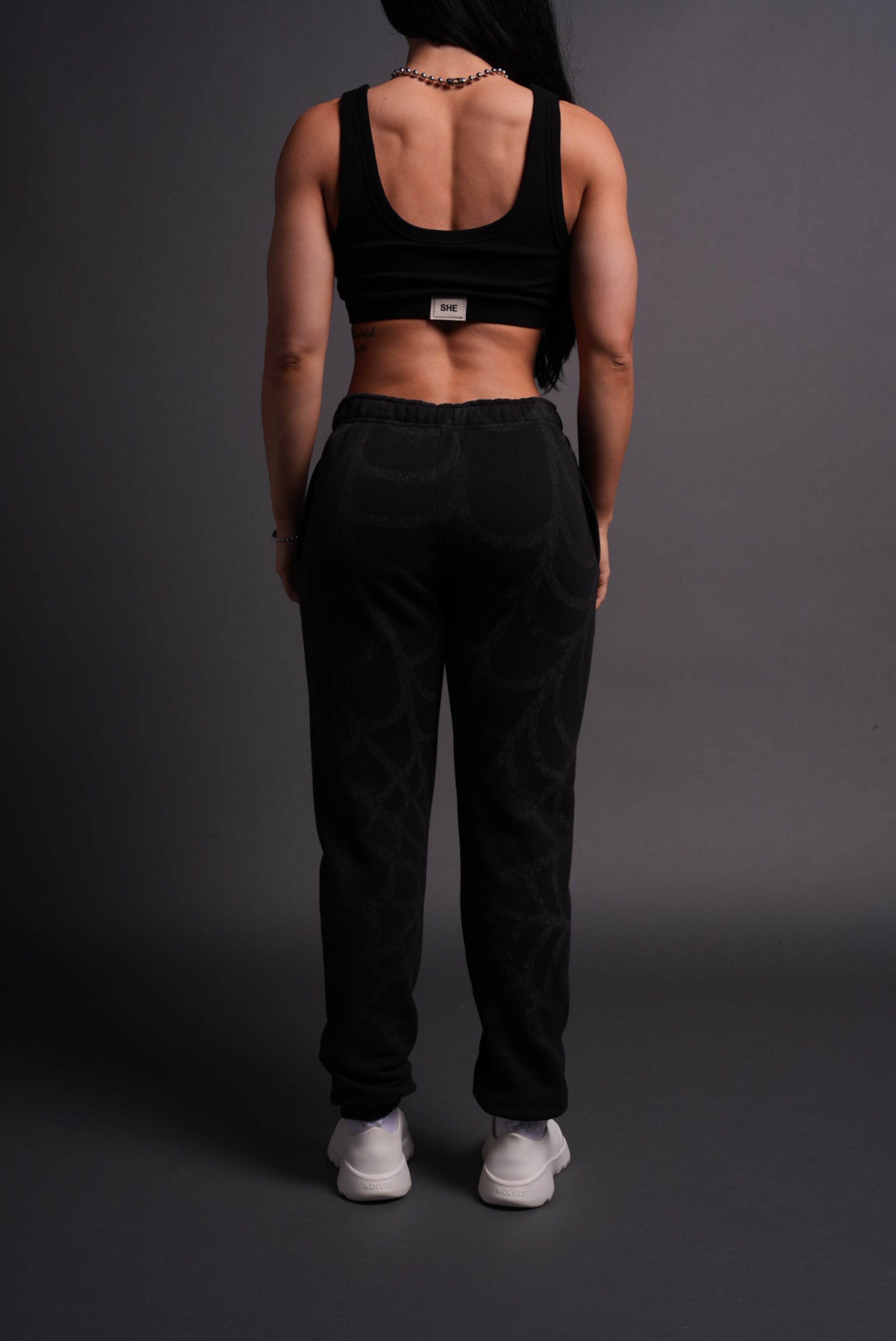 Symbiote Web She Post Longe Sweats in Black