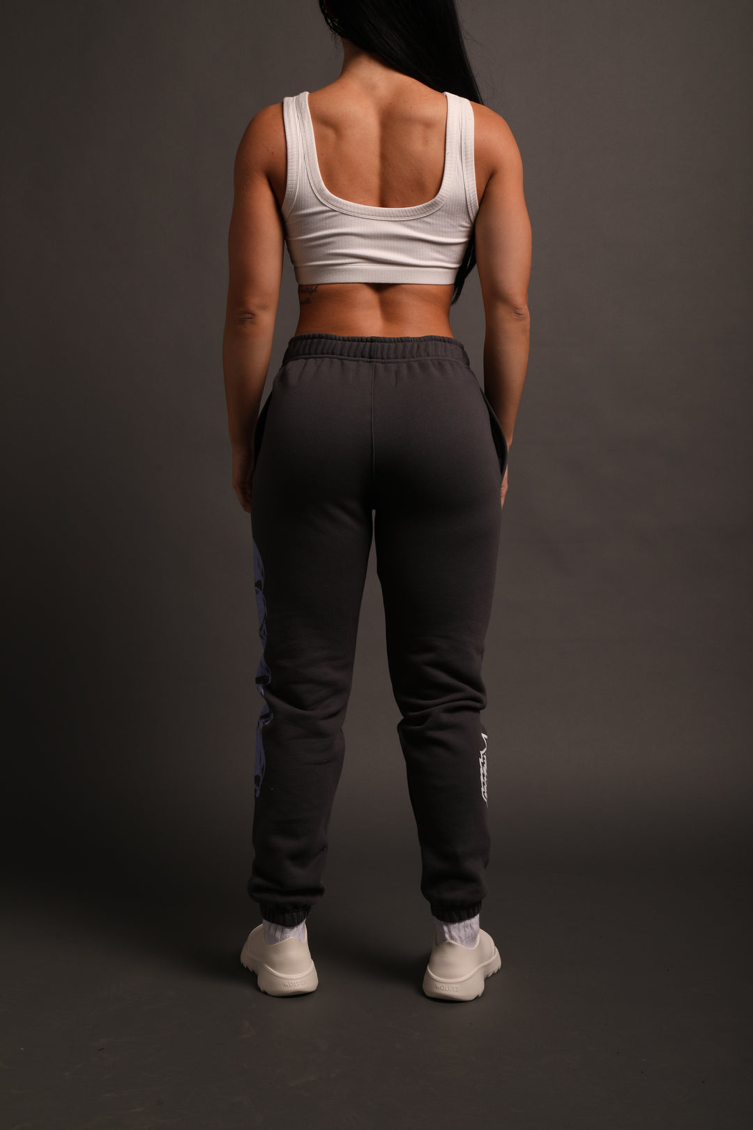 Vigilante She Post Lounge Sweats in Castle Gray