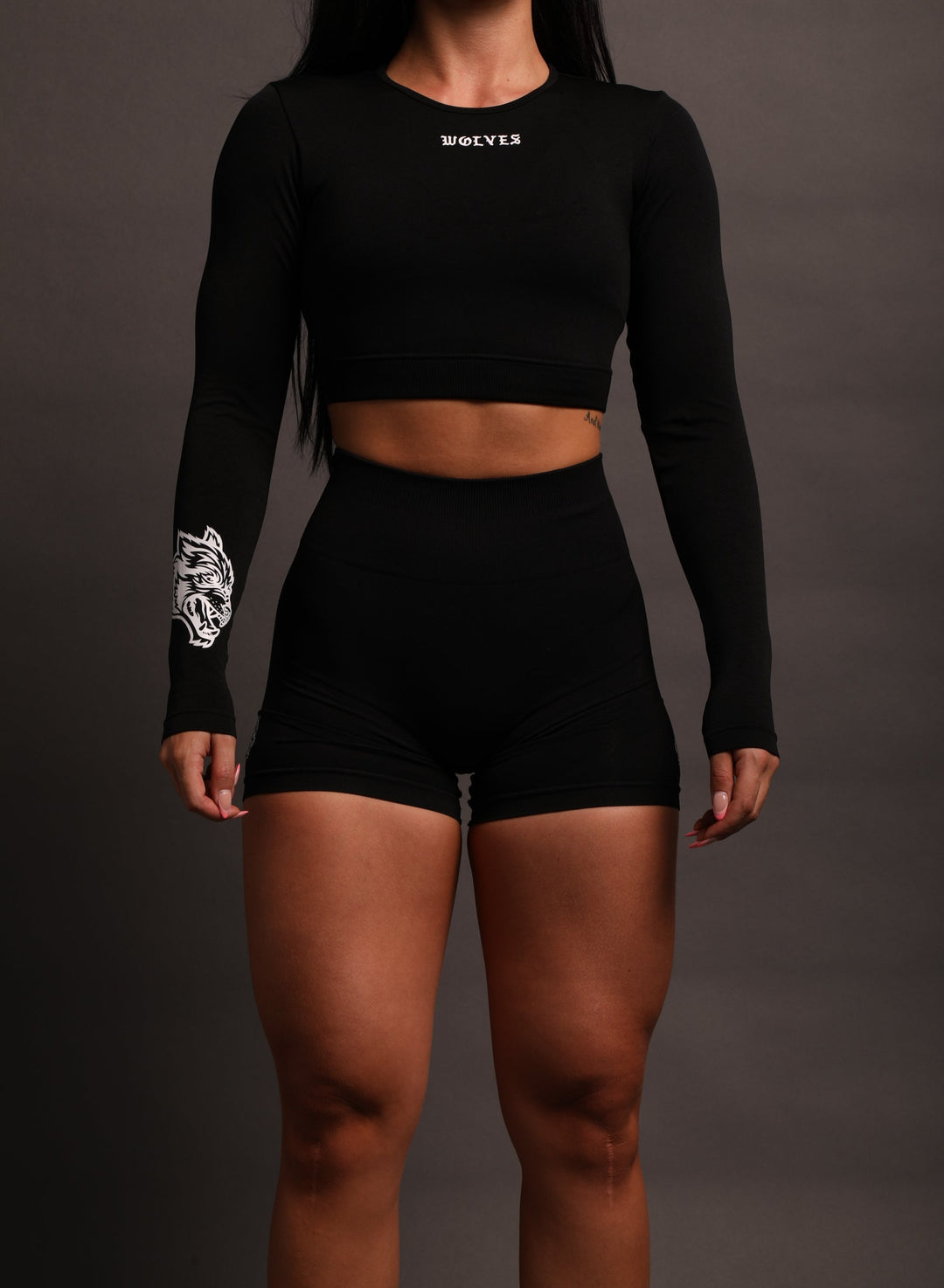 Savage L/S "Everson Seamless" Super Cropped Top in Black
