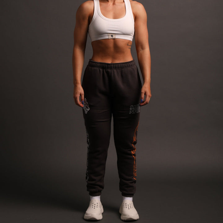 Move Fast She Post Lounge Sweats in Wolf Gray