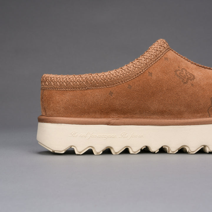 Western Mammoth Mule in Brown