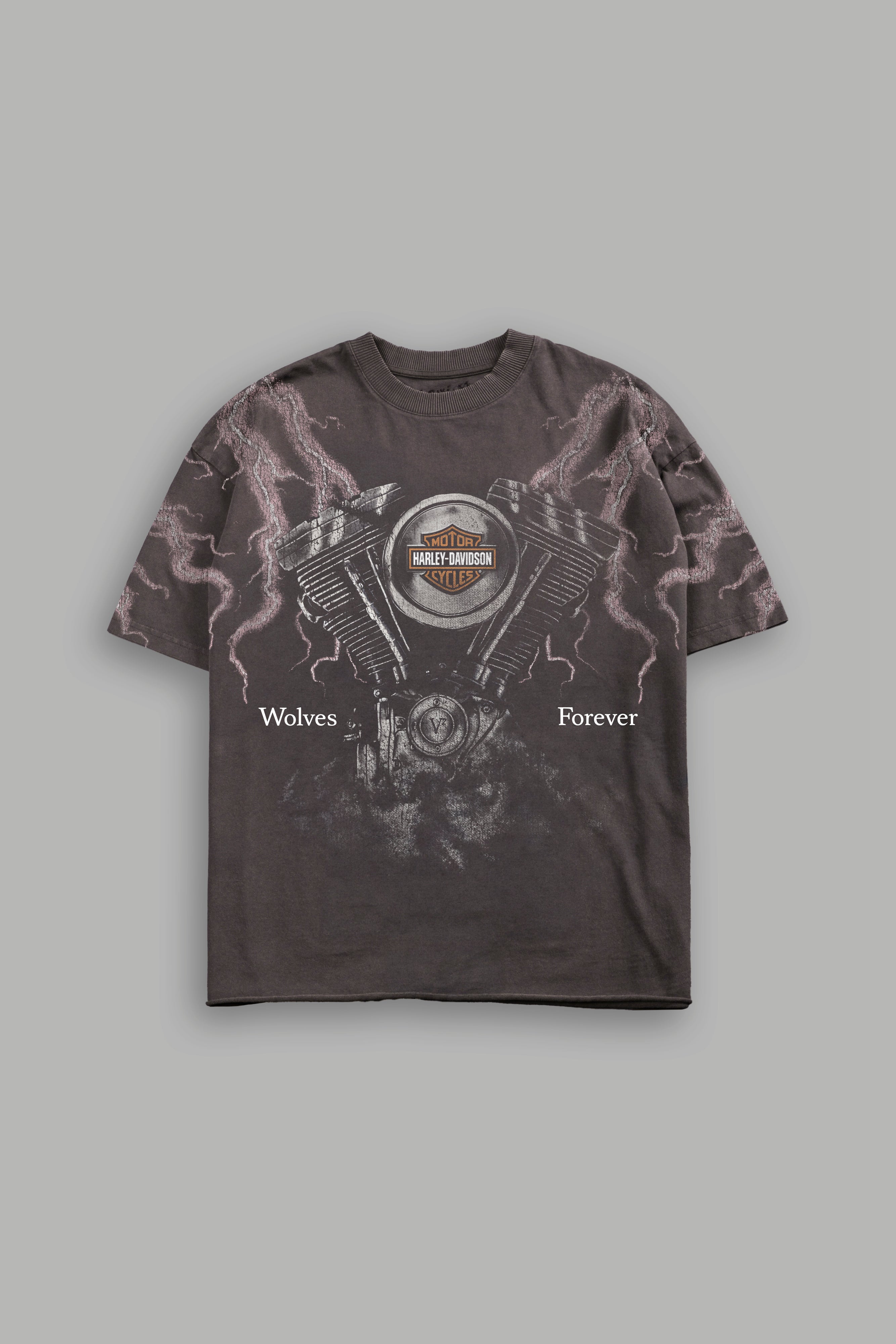 Forged In Lightning Grunge Mid Length Raw Hem Tee in Black Drift Wash