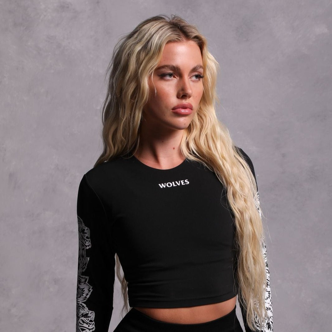 Covered L/S Ava "Energy" Top in Black