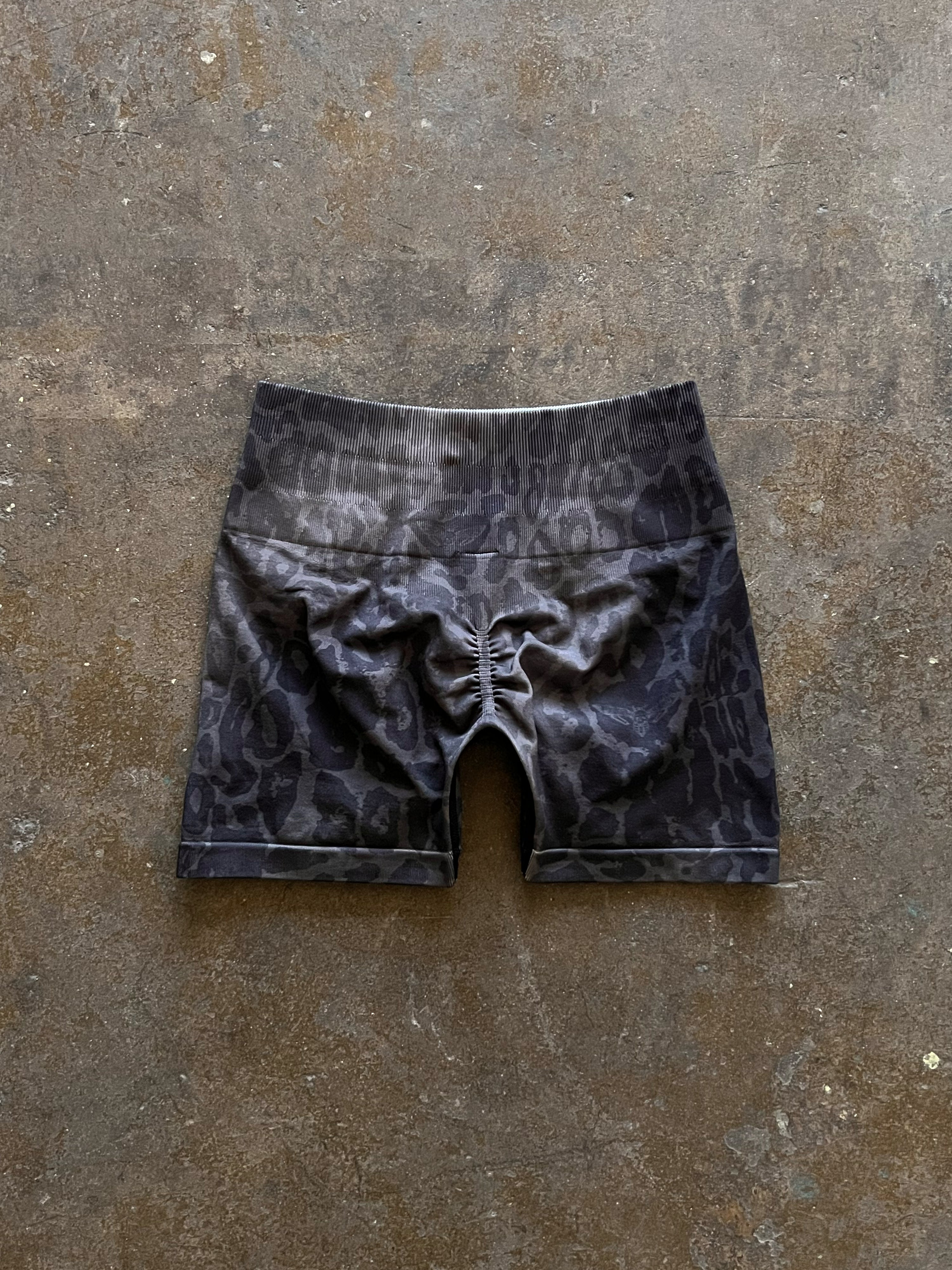 Hesh V2 Everson Seamless "Sierra" Shorts in Charcoal Leopard