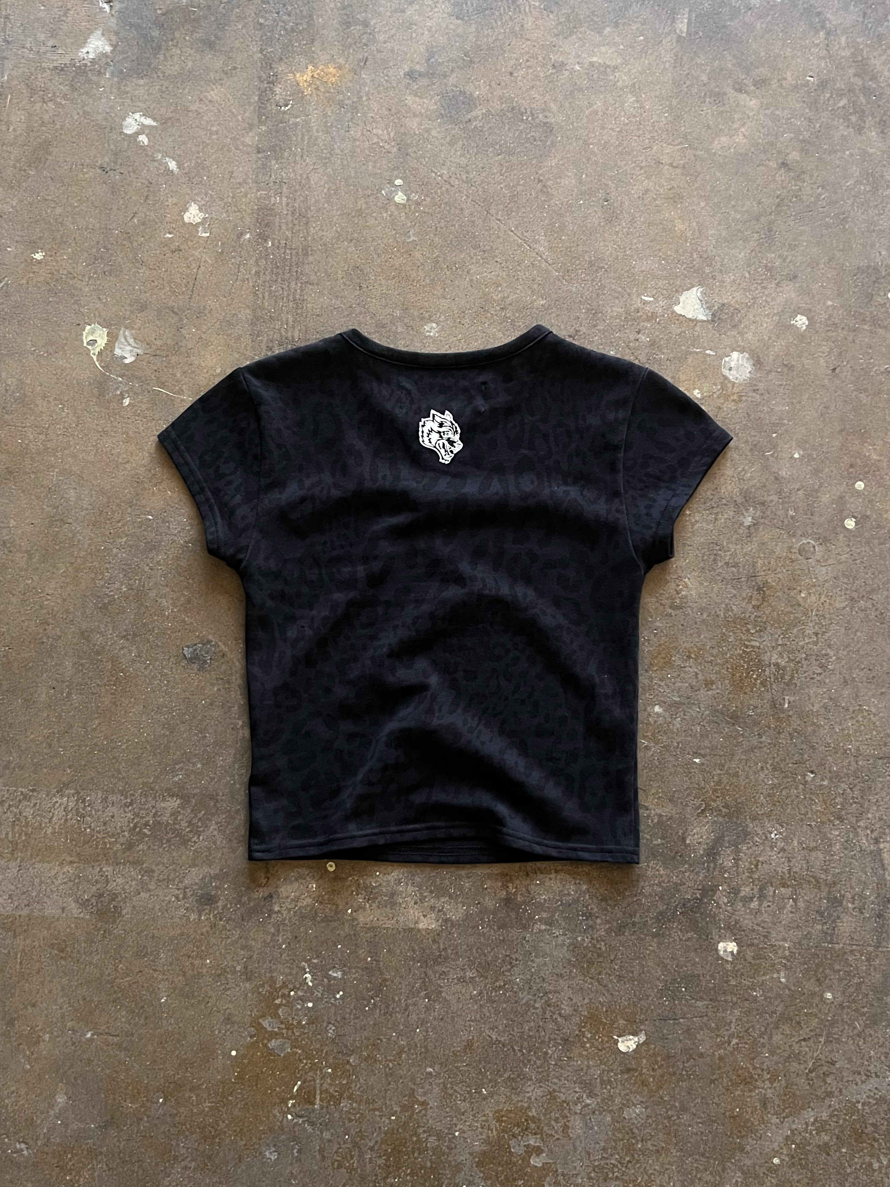 SSDDNFGU Wolf "Baby" Tee in Charcoal Leopard