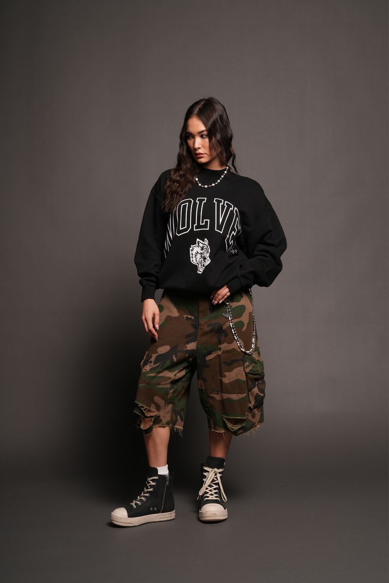 Loyalty Frvr London Crewneck In Black