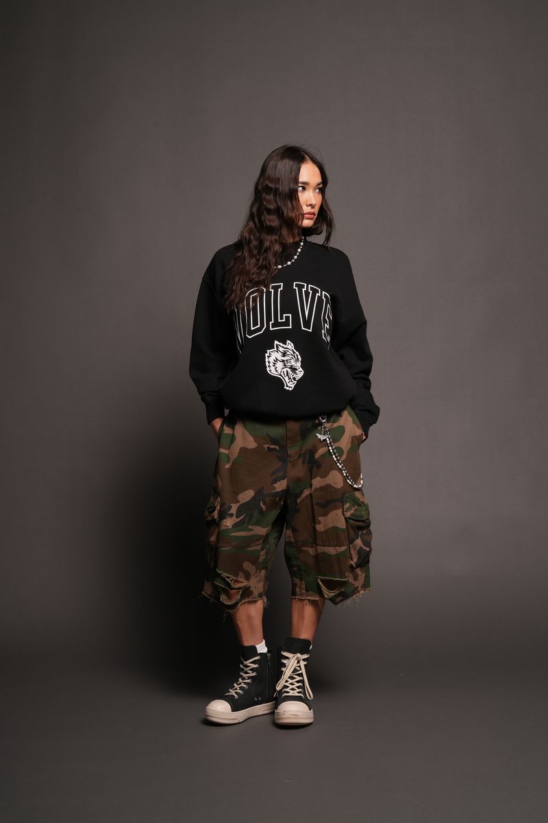 Loyalty Frvr London Crewneck In Black
