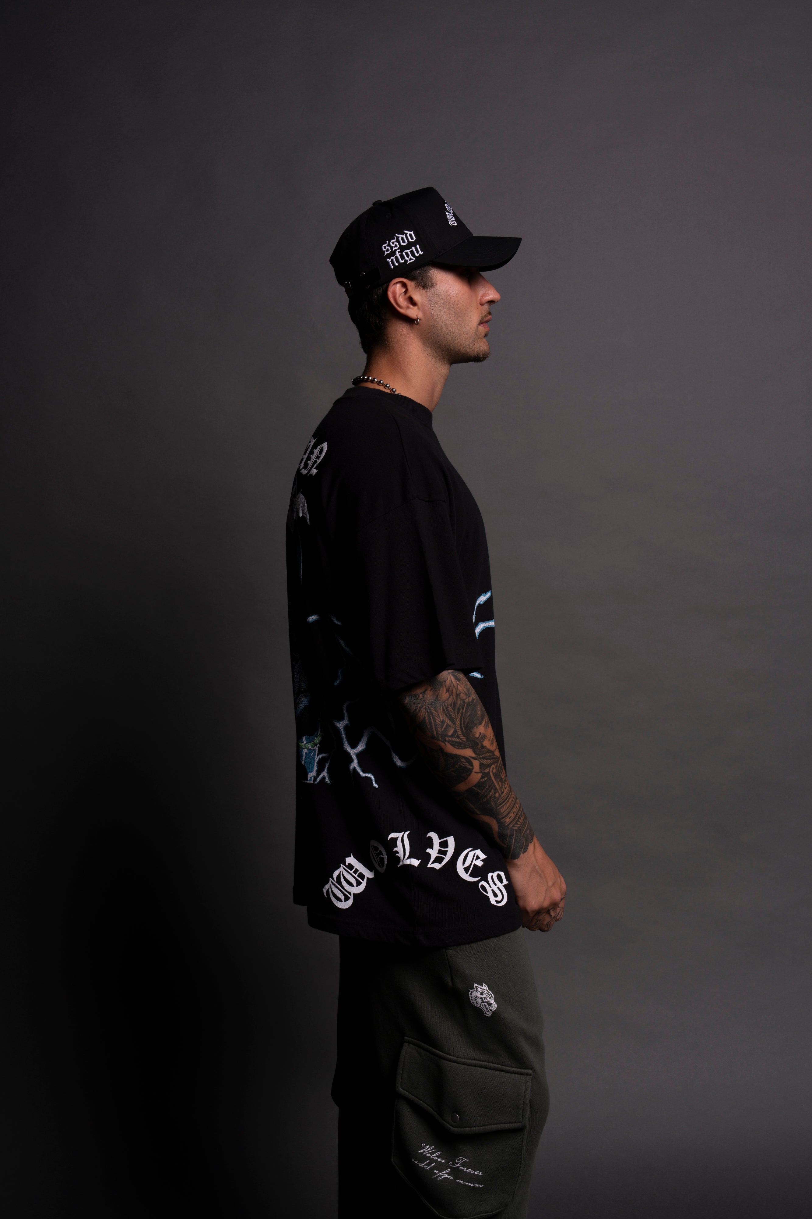 Knight Fall "Premium" Oversized Tee in Black