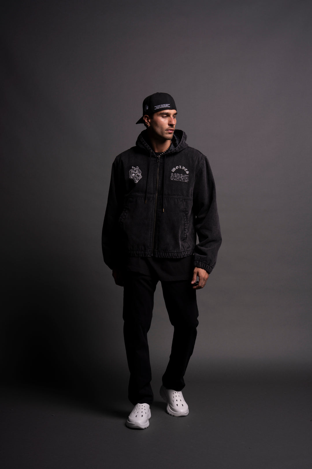 Wolf's Honor Calaway Jacket in Black