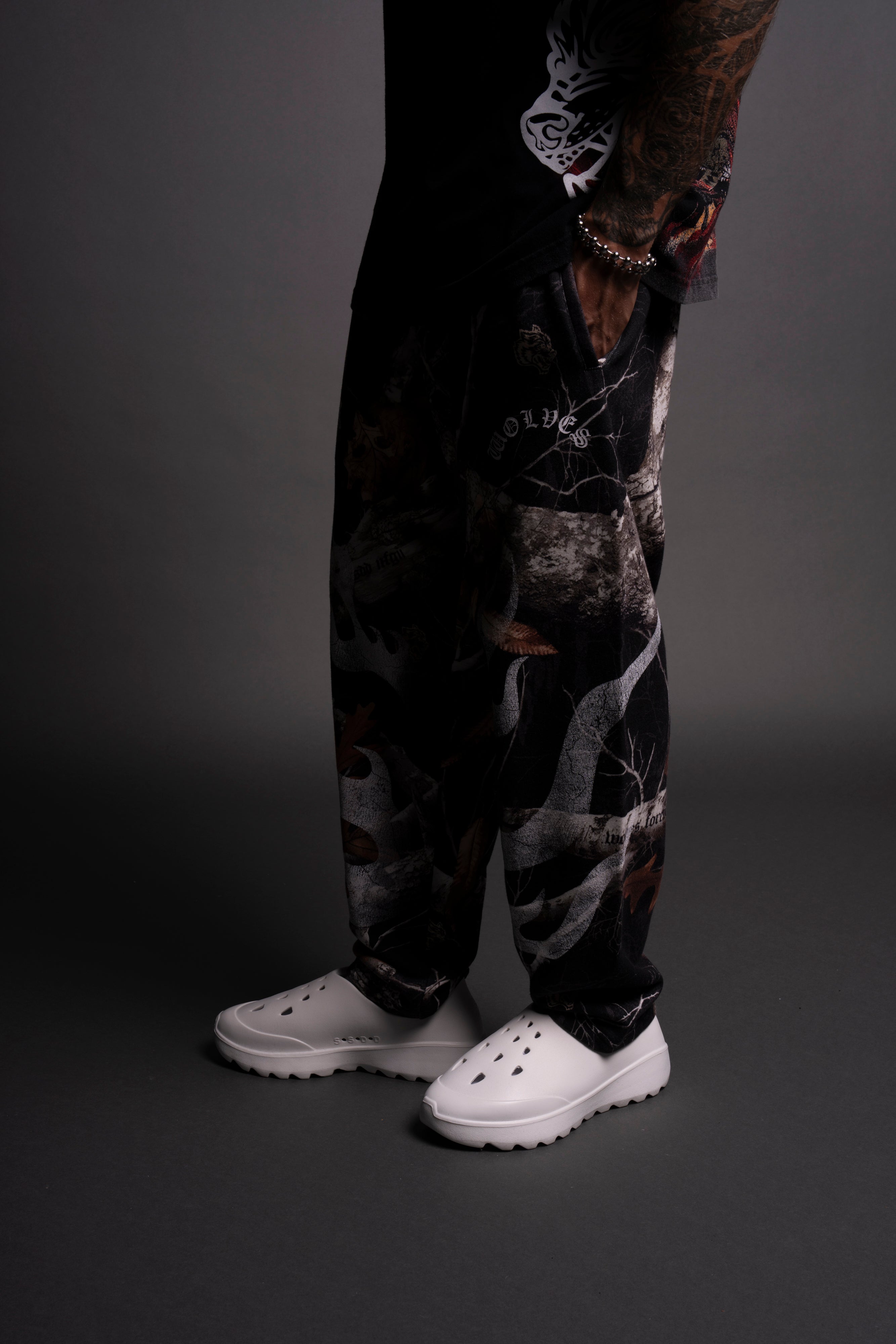 Mempo Kumite V2 Sweat Pants in Darc Woodland Camo