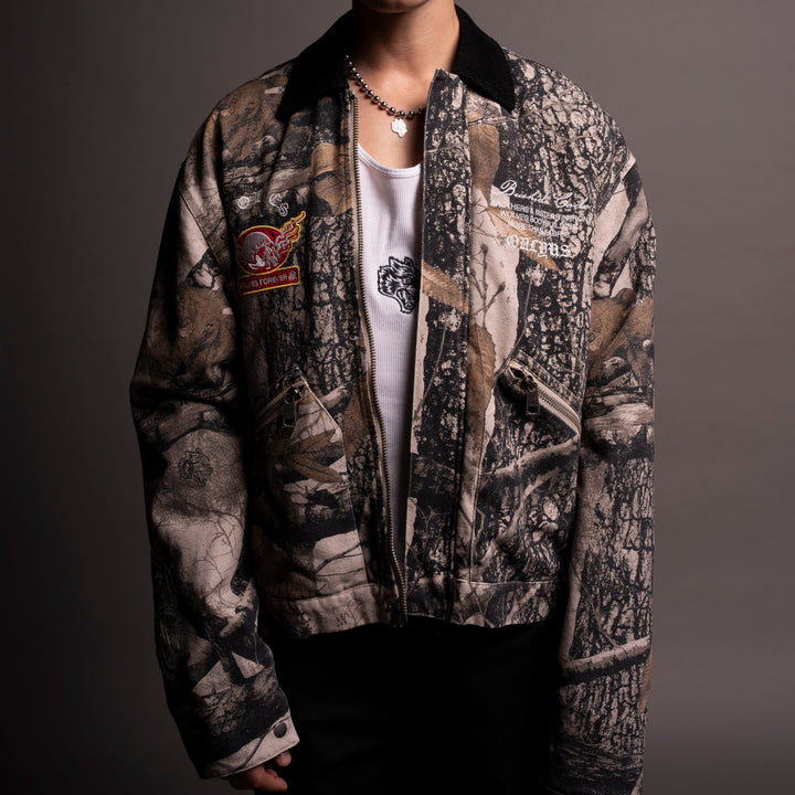 Live Free Earl Jacket in Clay Woodland Camo