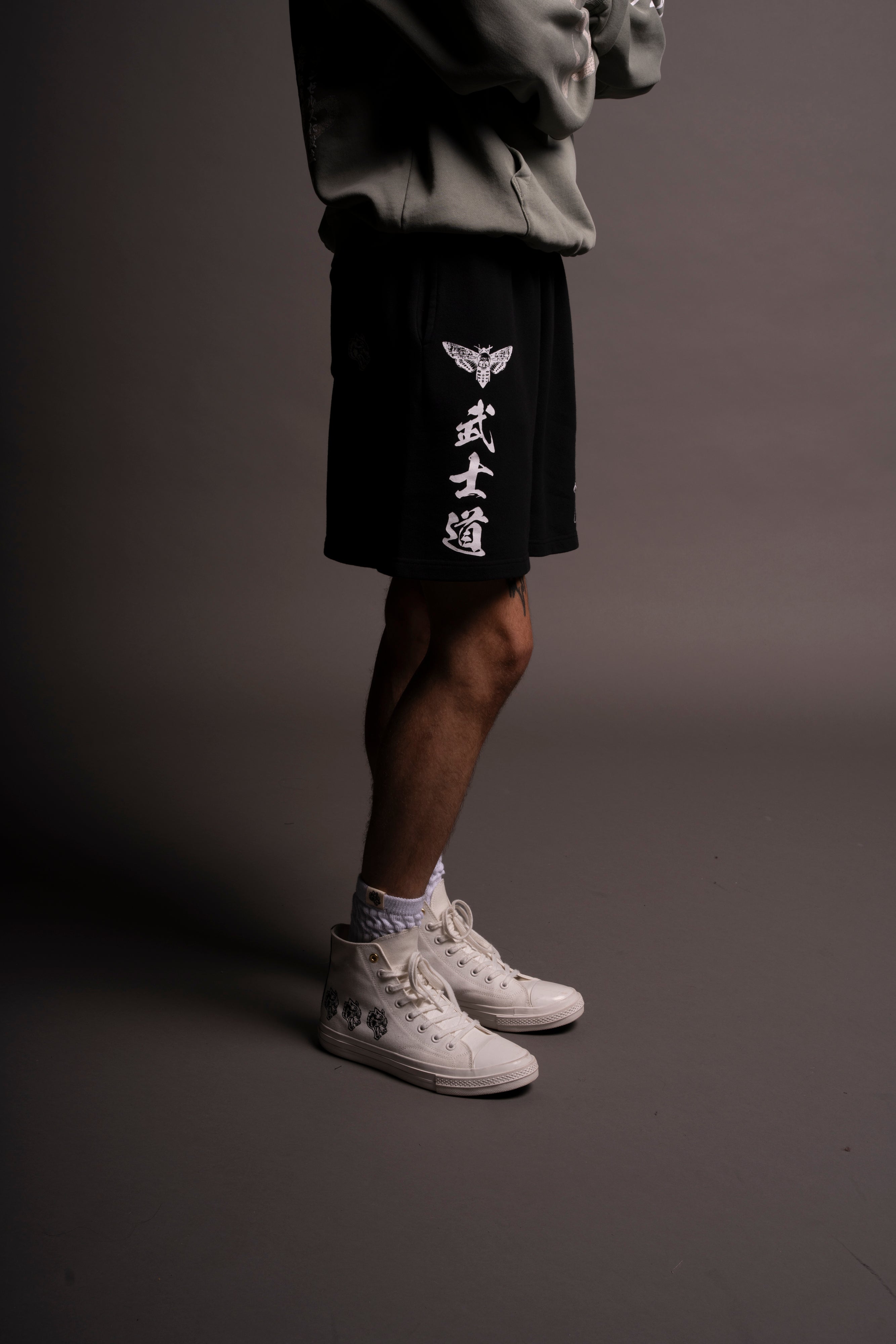 Okami Wolf Oversized Post Lounge Sweat Shorts in Black