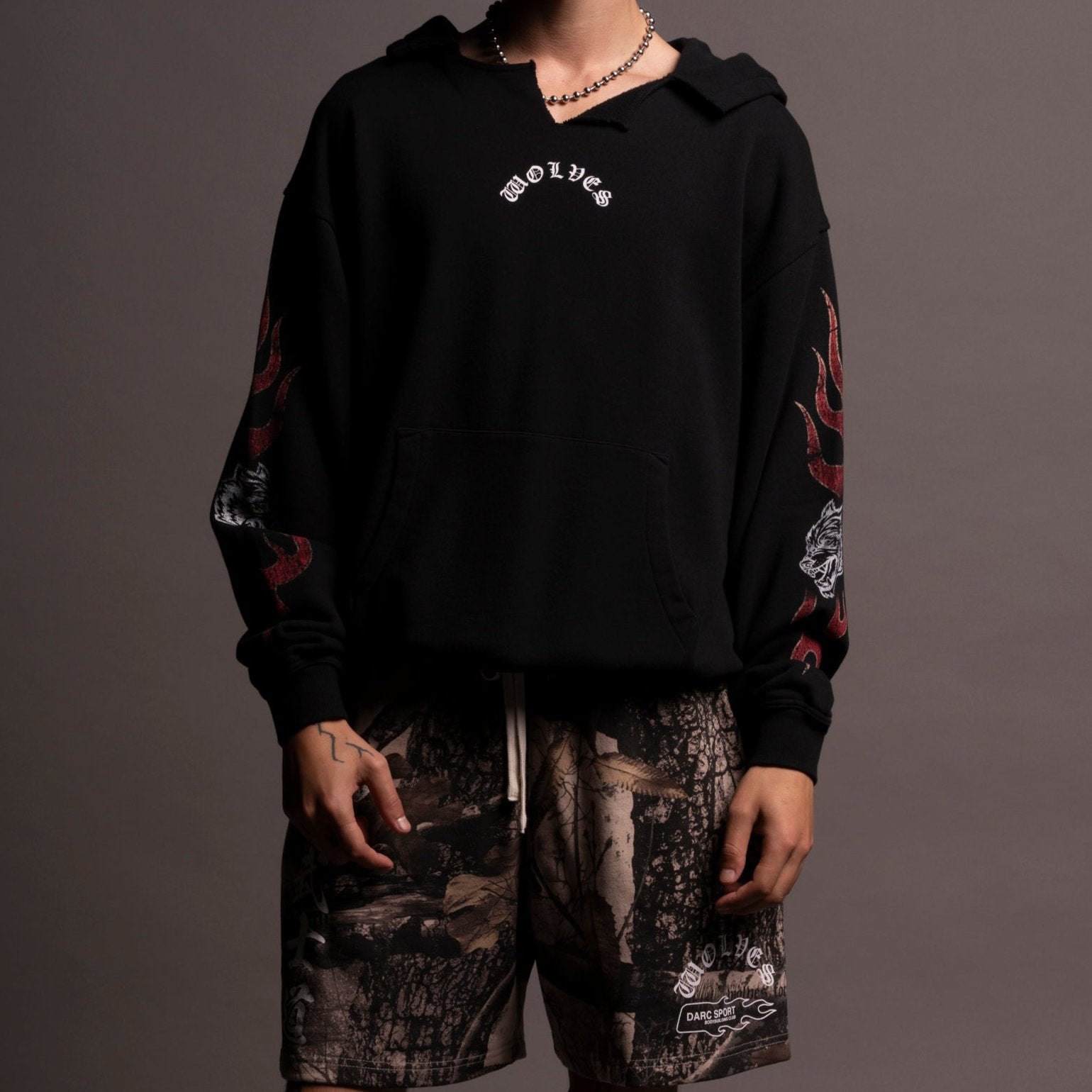 Okami Wolf "Dempsey" Hoodie in Black